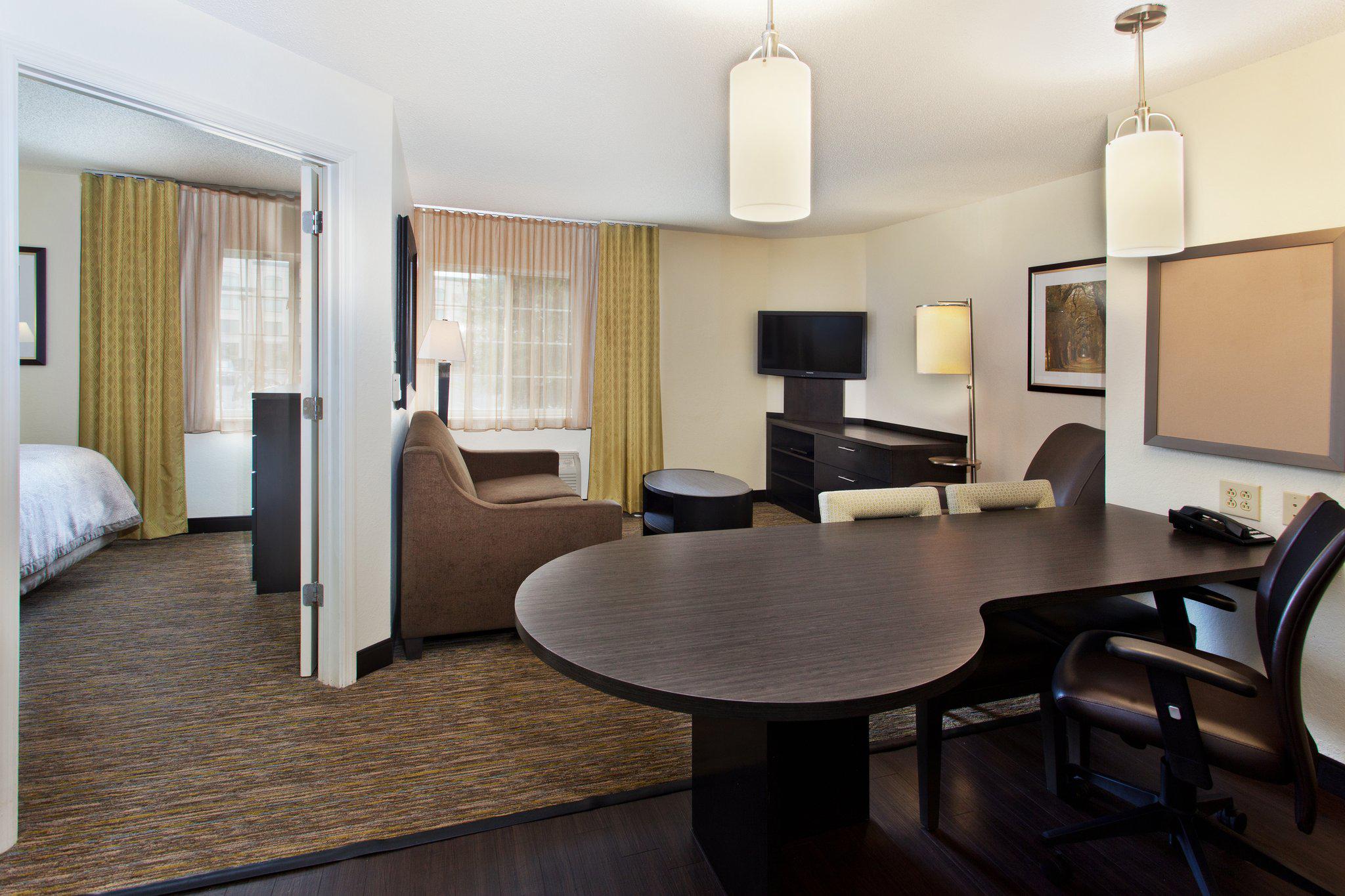 Candlewood Suites Houston Citycentre I-10 West Photo