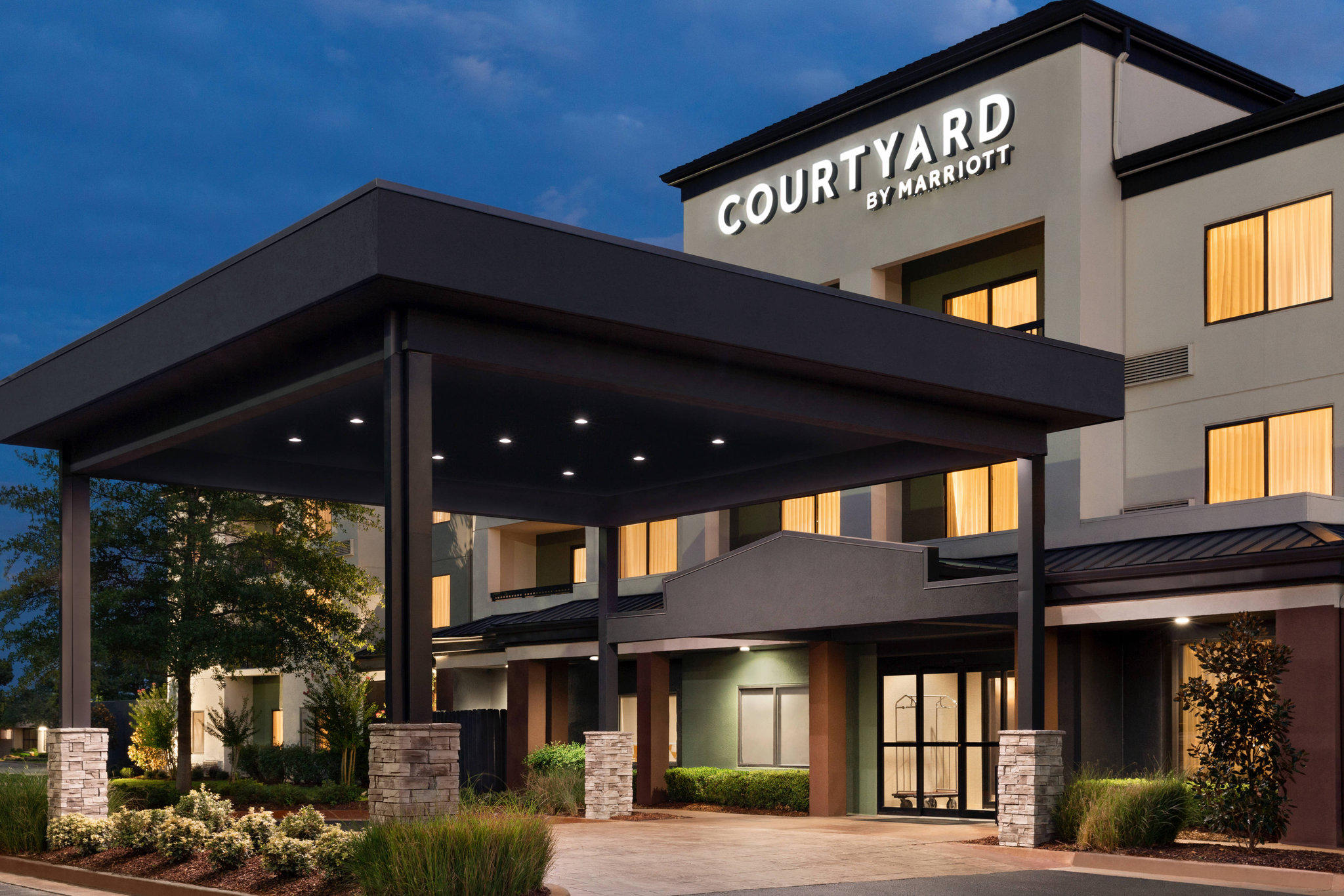 Courtyard by Marriott Tulsa Central Photo