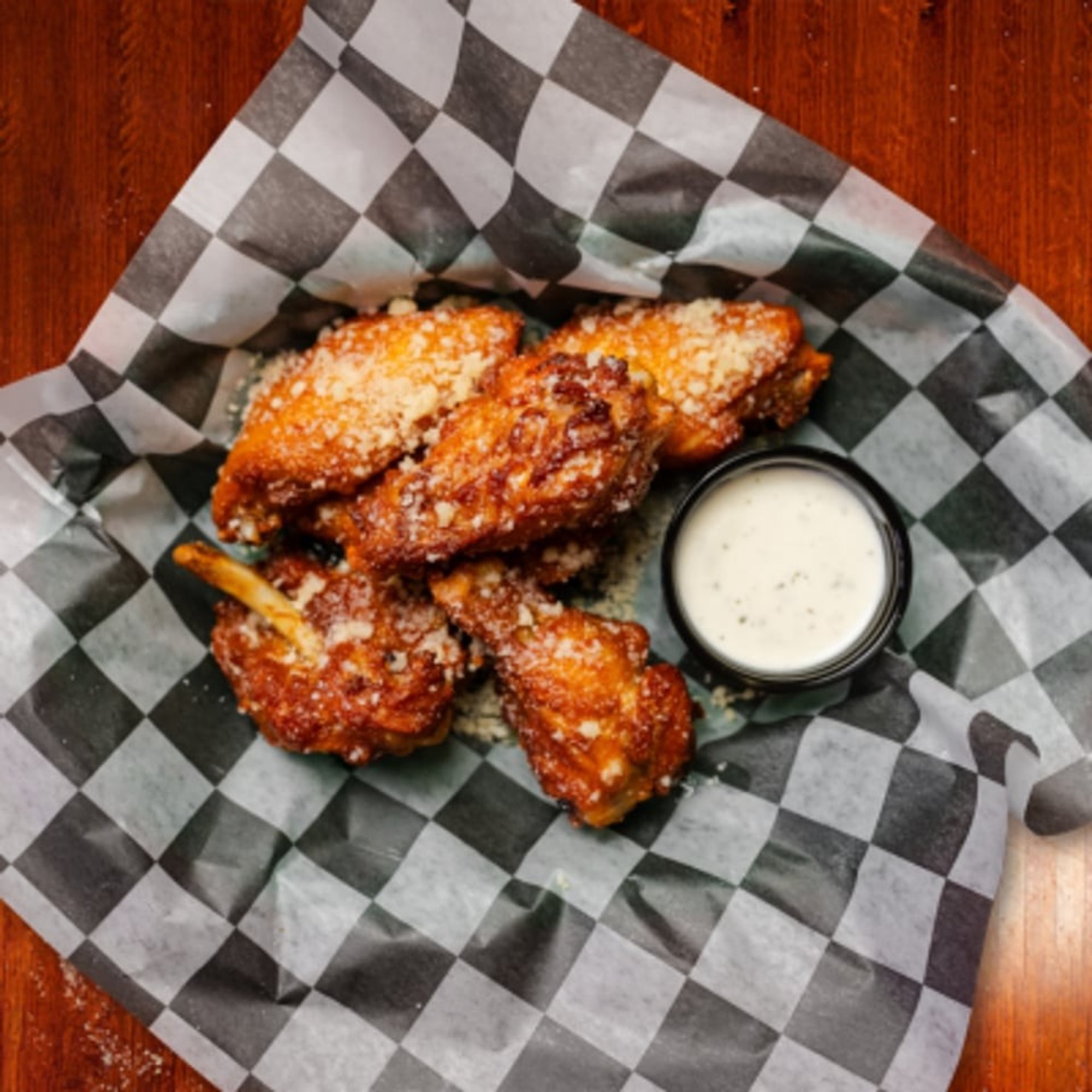 WINGS Garlic Parm