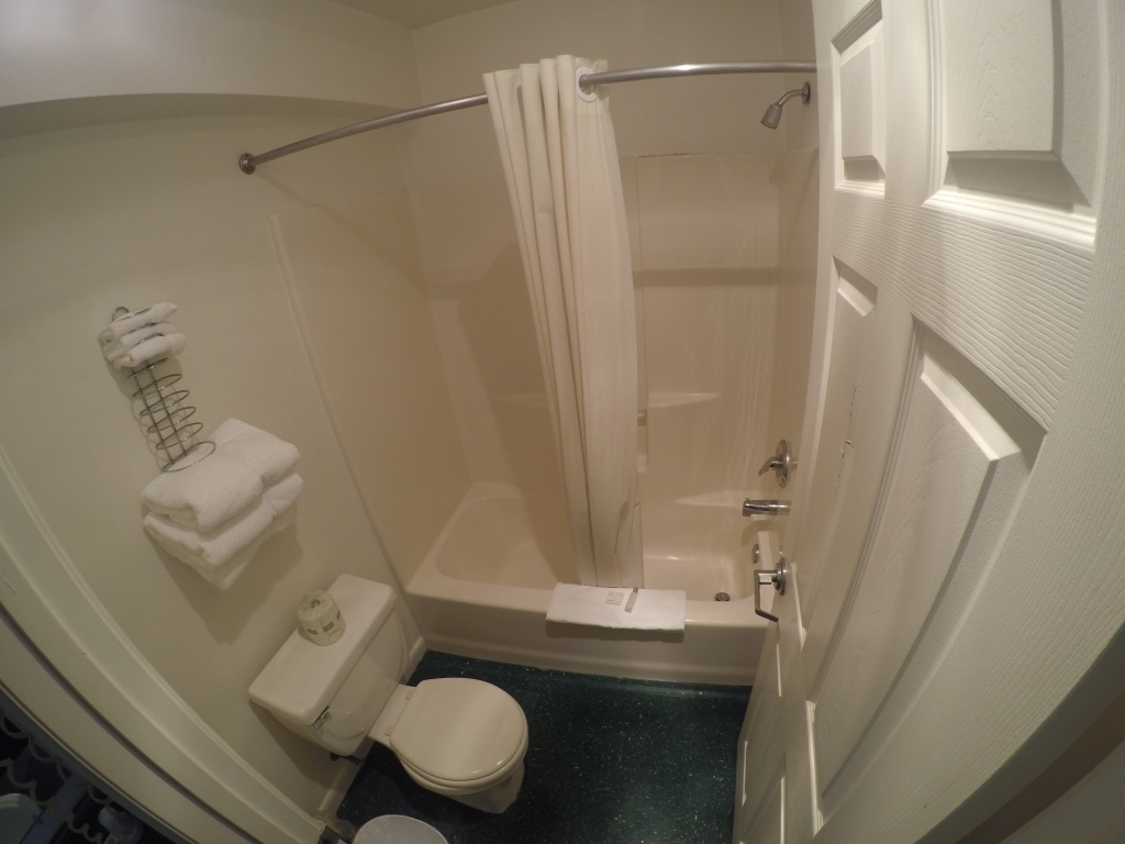 Lake Inn- Smith Mountain Lake, VA Image