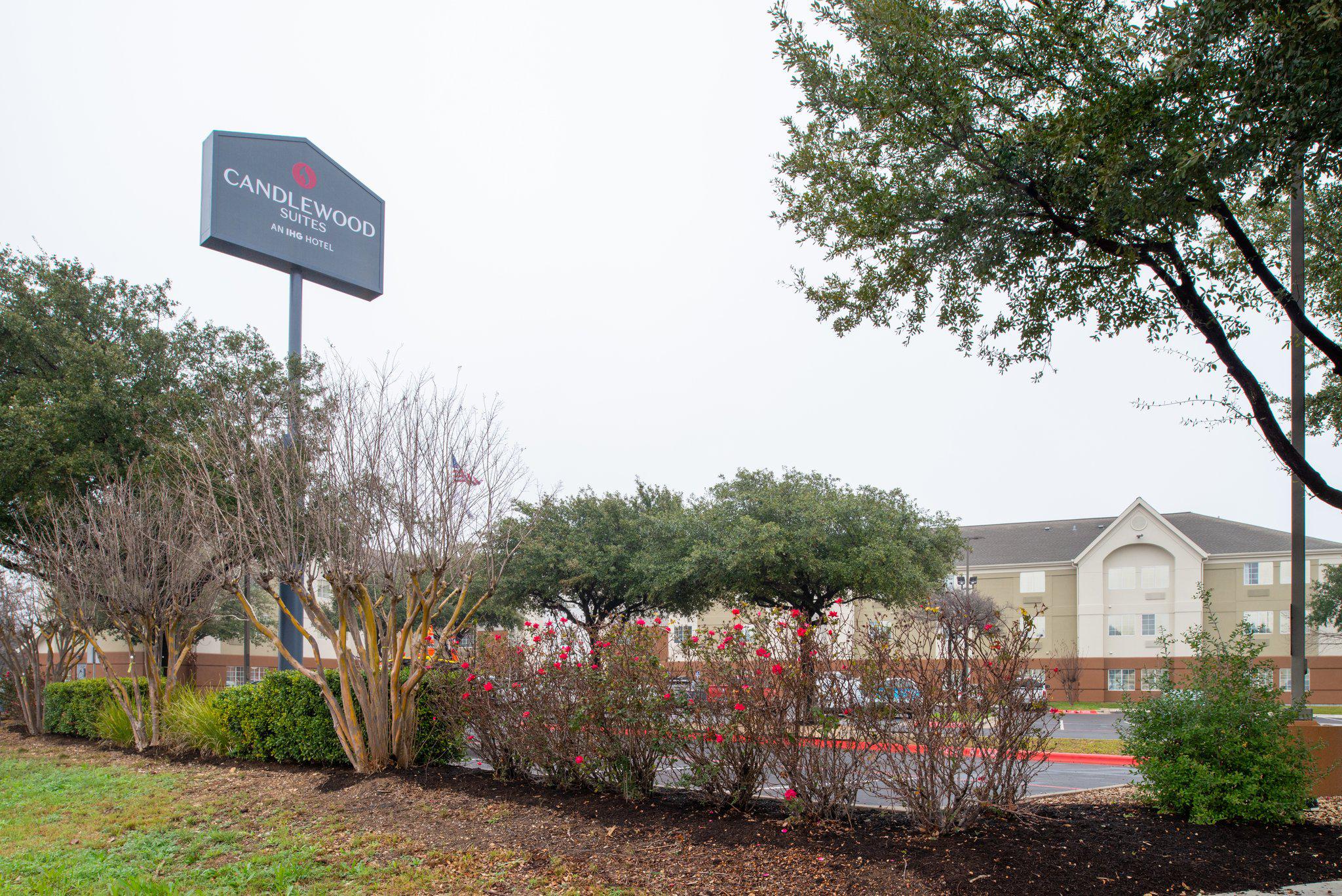 Candlewood Suites Austin-Round Rock Photo