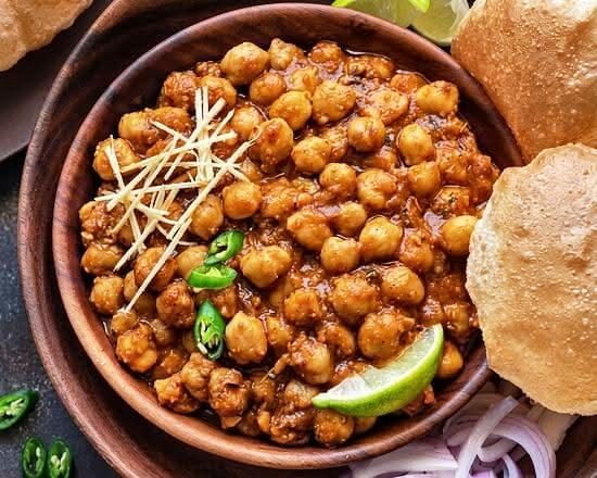 Chana Bhatura