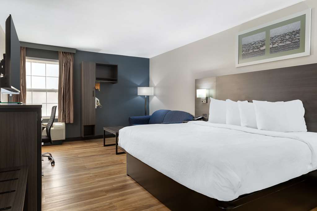 Best Western Mystic Hotel Image