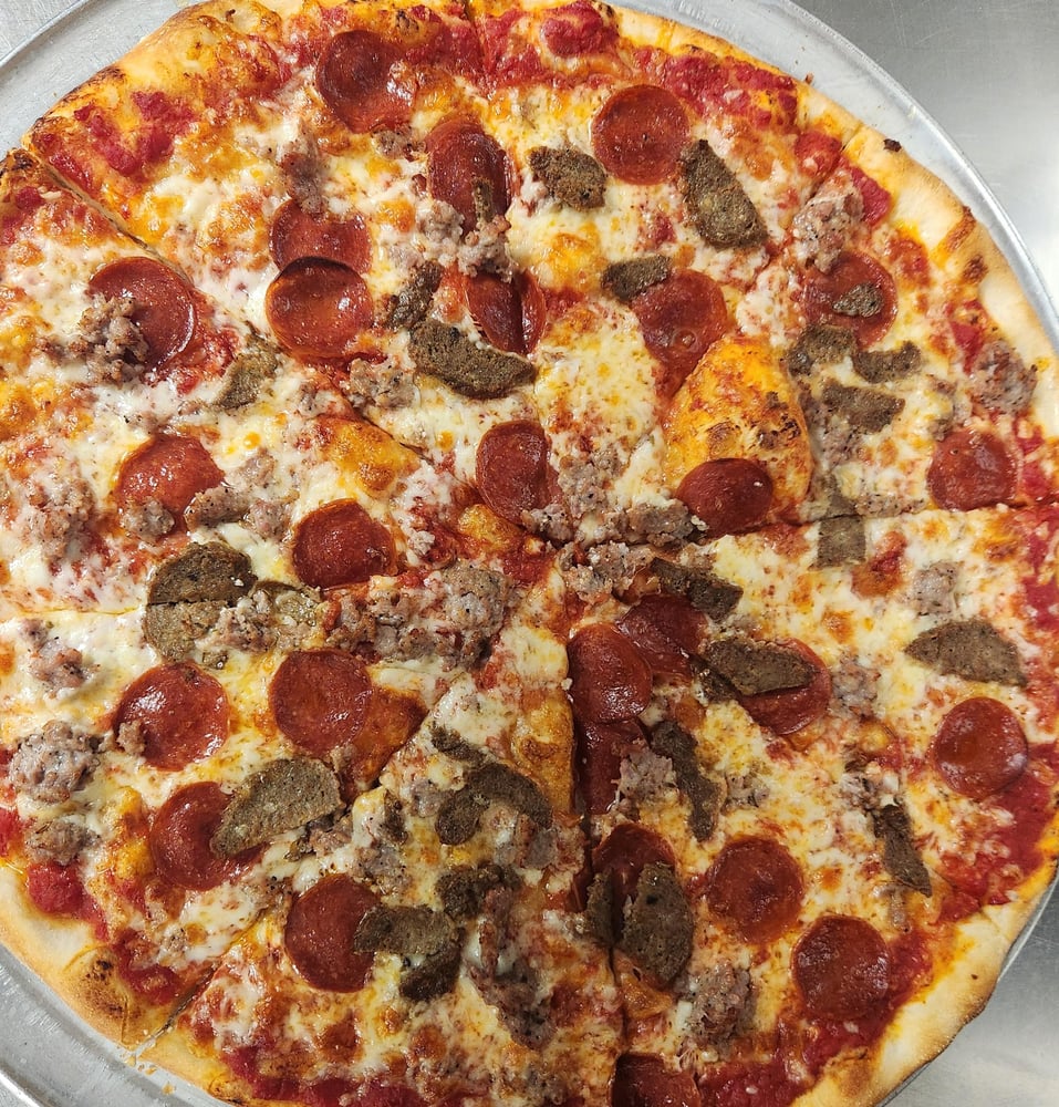 16" Medium Meat Combo