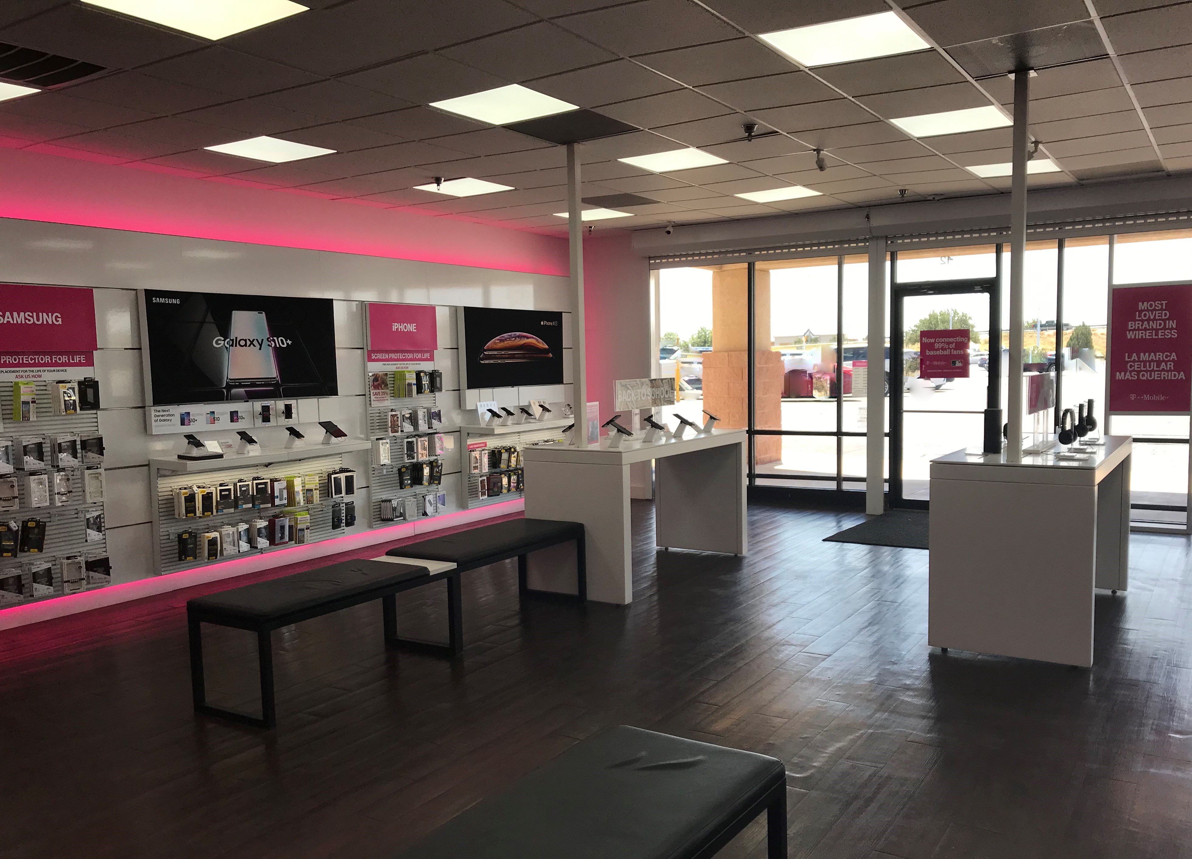 Cell Phones Plans And Accessories At T Mobile 4706 N