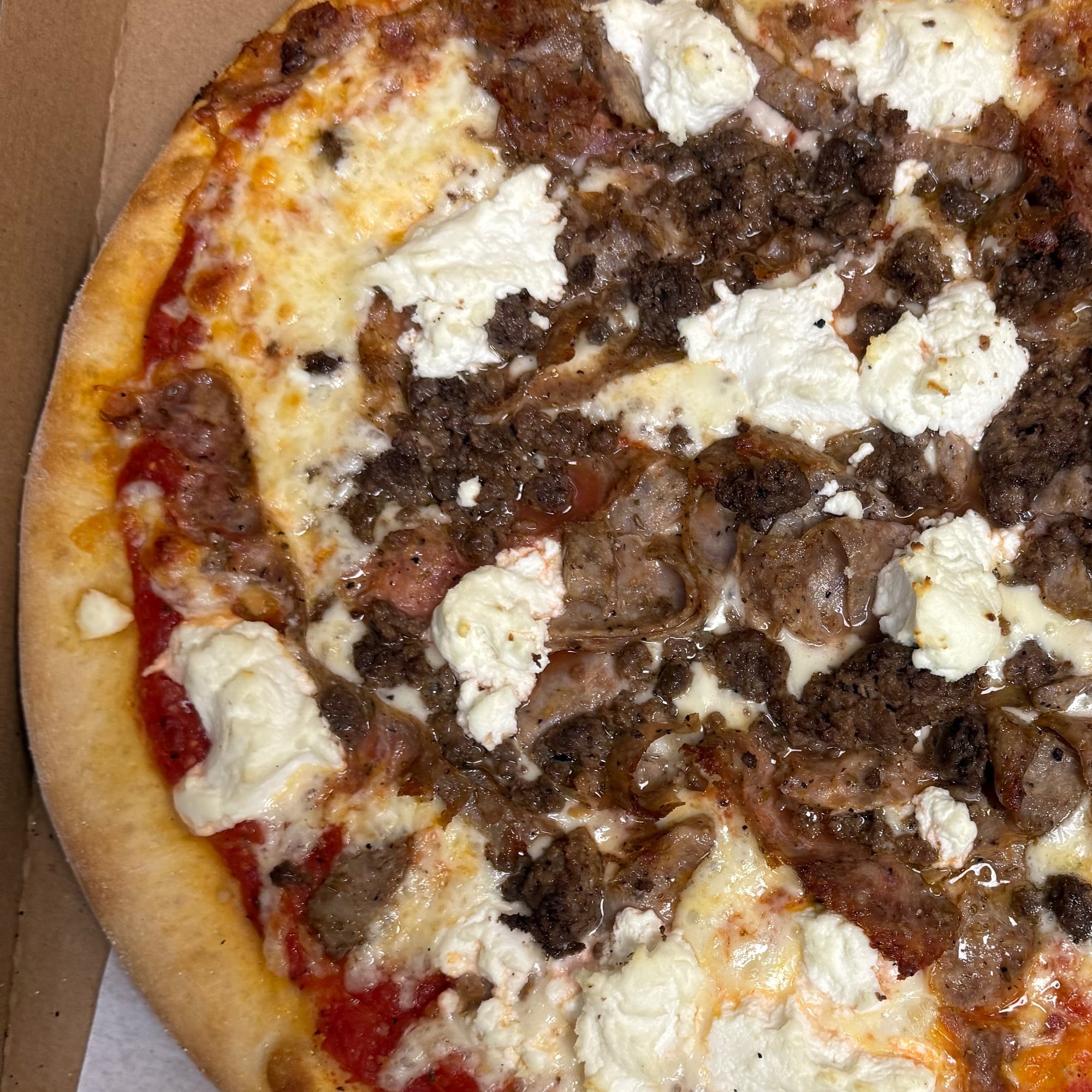 Monday 16" Large Lasagna Pizza