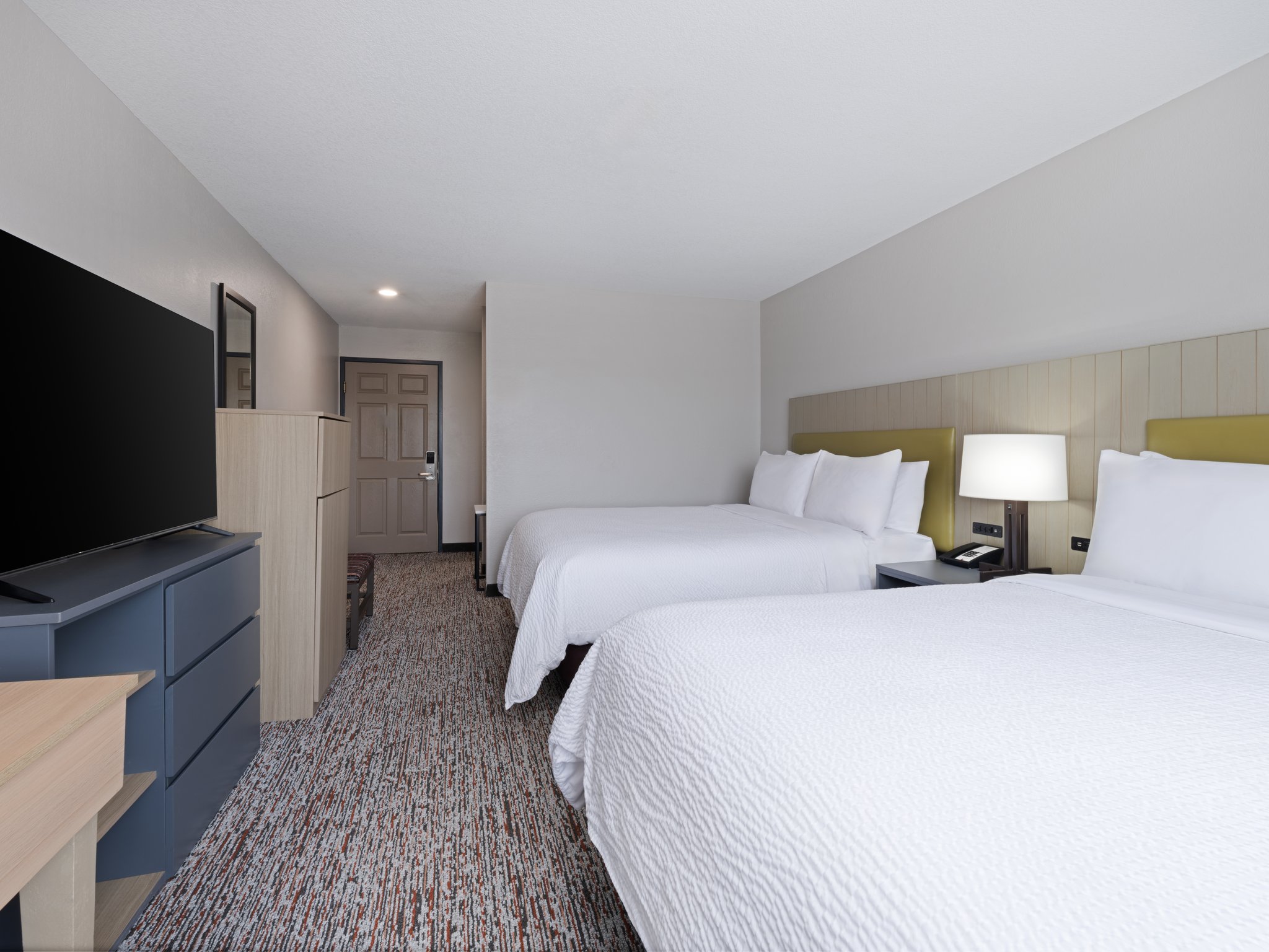 Garner Hotel Decatur - Forsyth by IHG Image