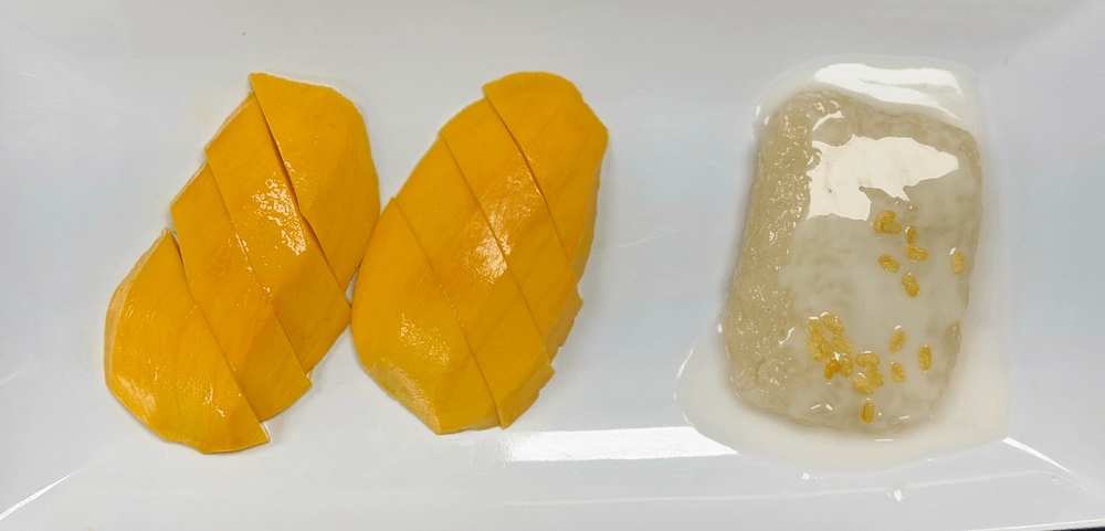 Sweet Sticky Rice with Fresh Mango