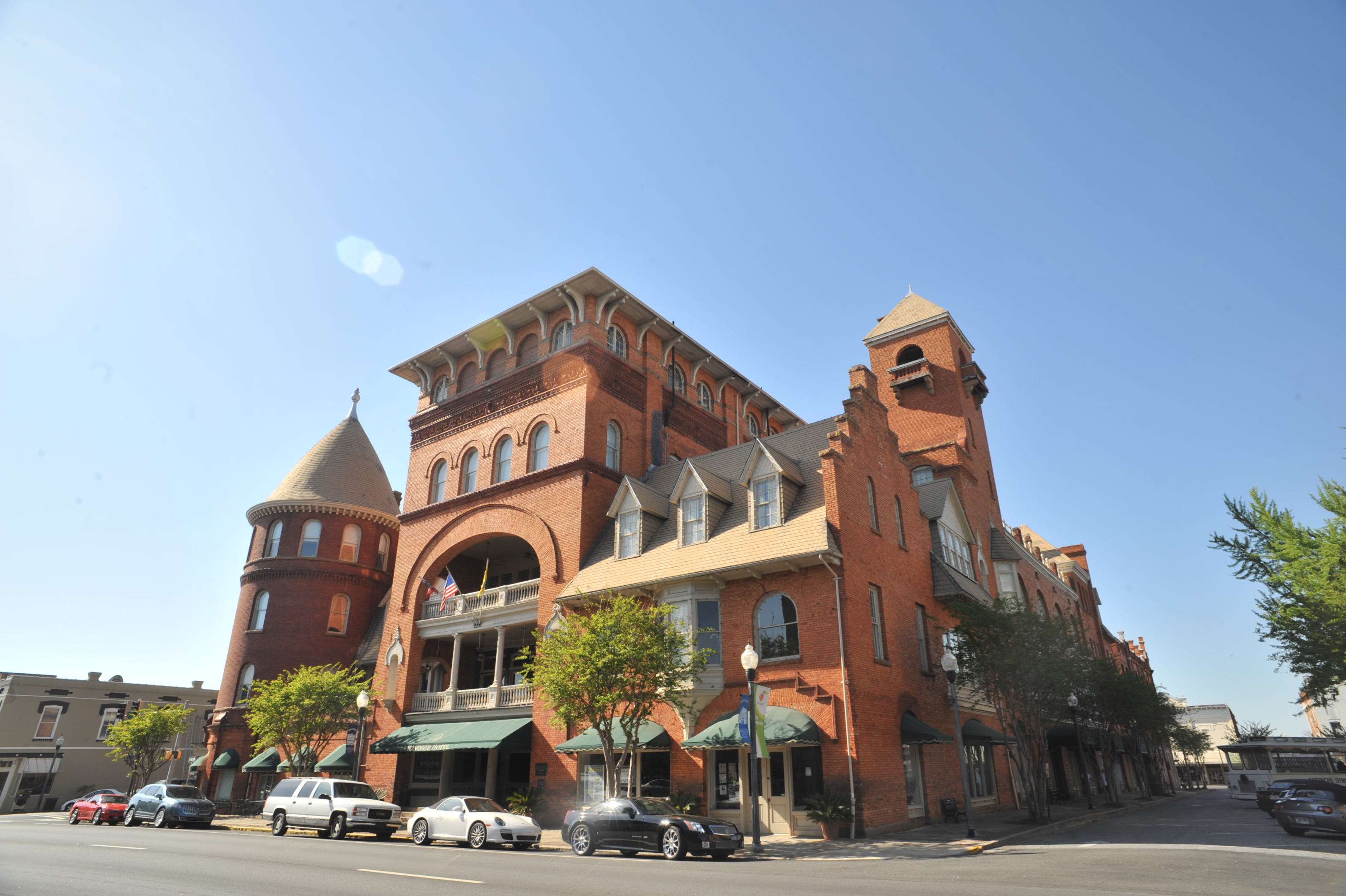 Best Western Plus Windsor Hotel in Americus, GA (229) 9241... Best Western Plus Windsor Hotel in Americus, GA (229) 9241...