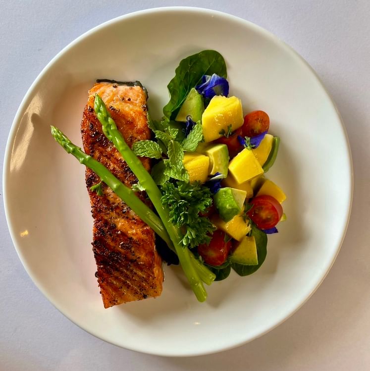 Grilled Salmon Mango Avocado Salad