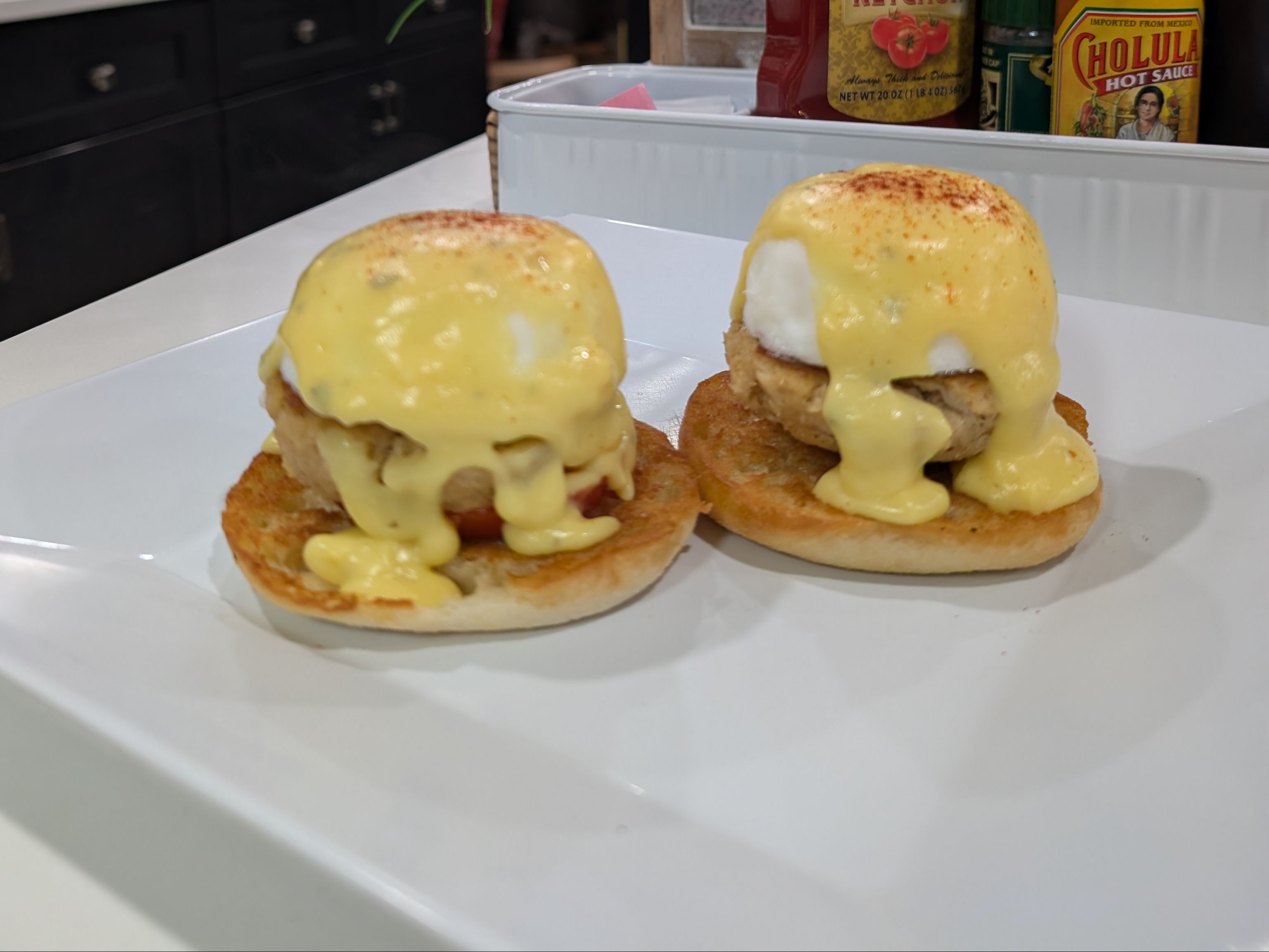 1/2 Crab Cake Benny