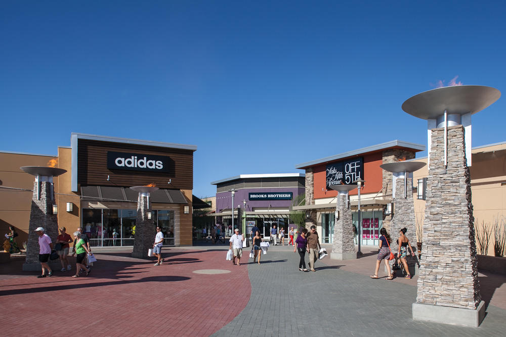 adidas phoenix premium outlets