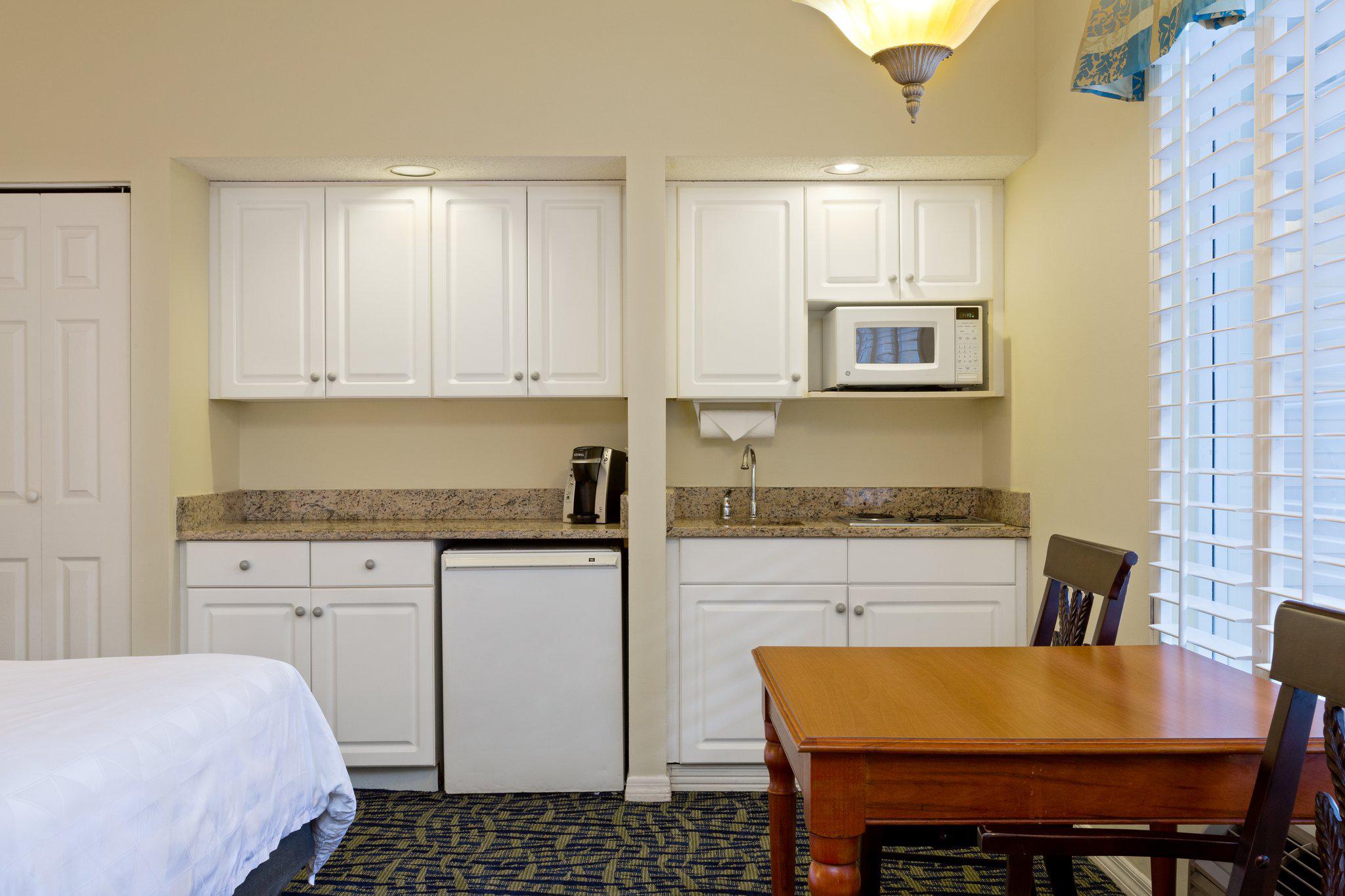 Holiday Inn & Suites Clearwater Beach S-Harbourside Photo