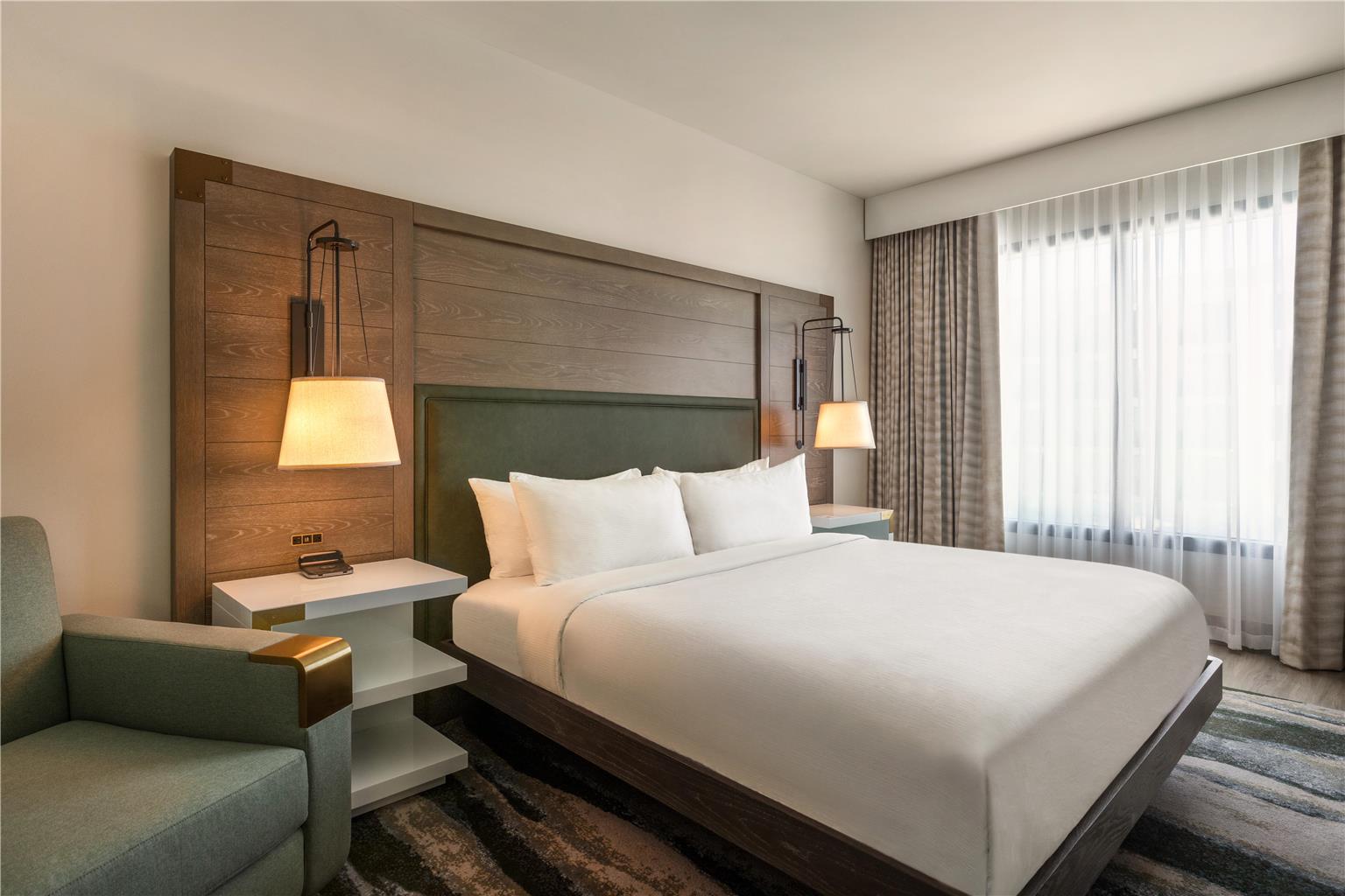 Embassy Suites by Hilton Panama City Beach Resort Image