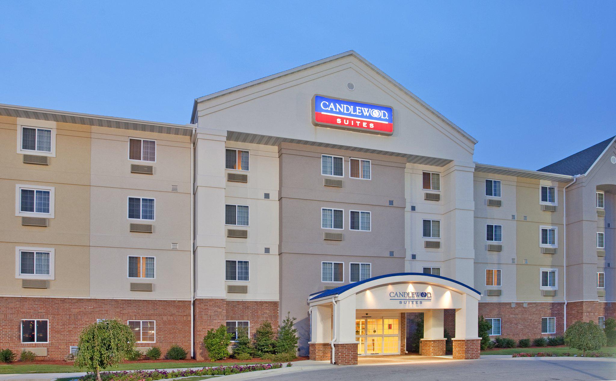 Candlewood Suites Springfield South Photo