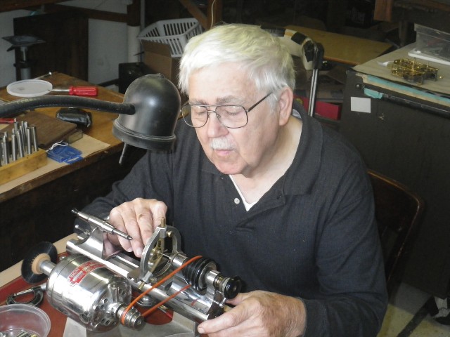 Time Flys Clock Repair Image