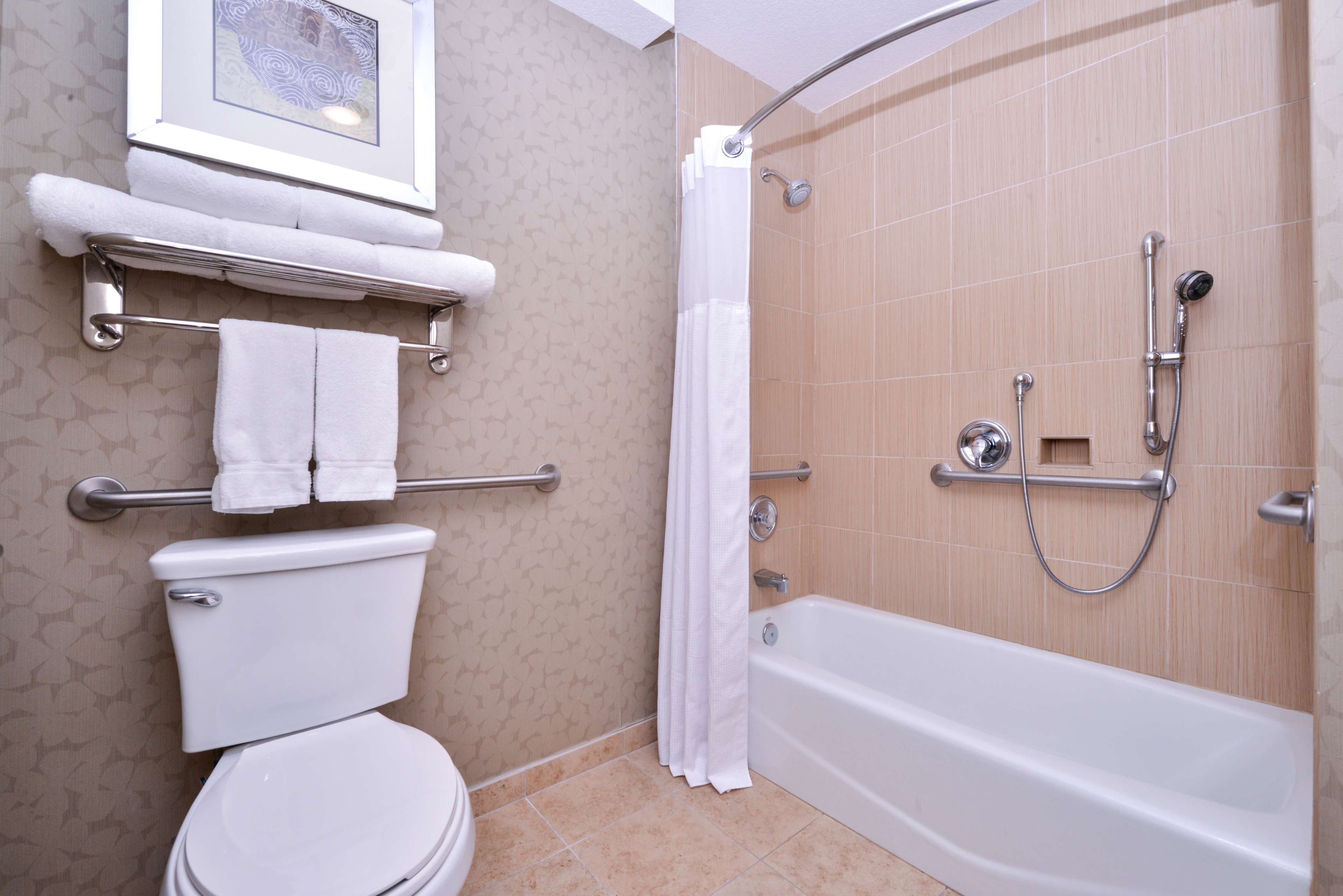 Best Western Plus Anaheim Inn Photo