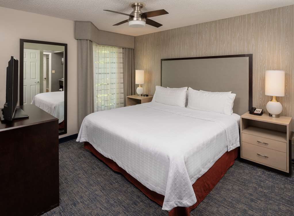 Homewood Suites by Hilton Chicago - Schaumburg Image