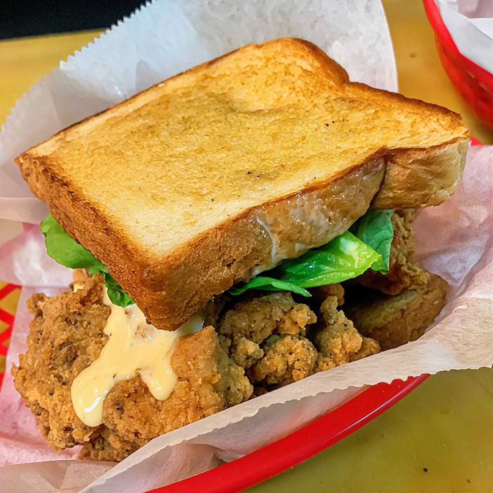 Fresh Chicken Sandwich Meal
