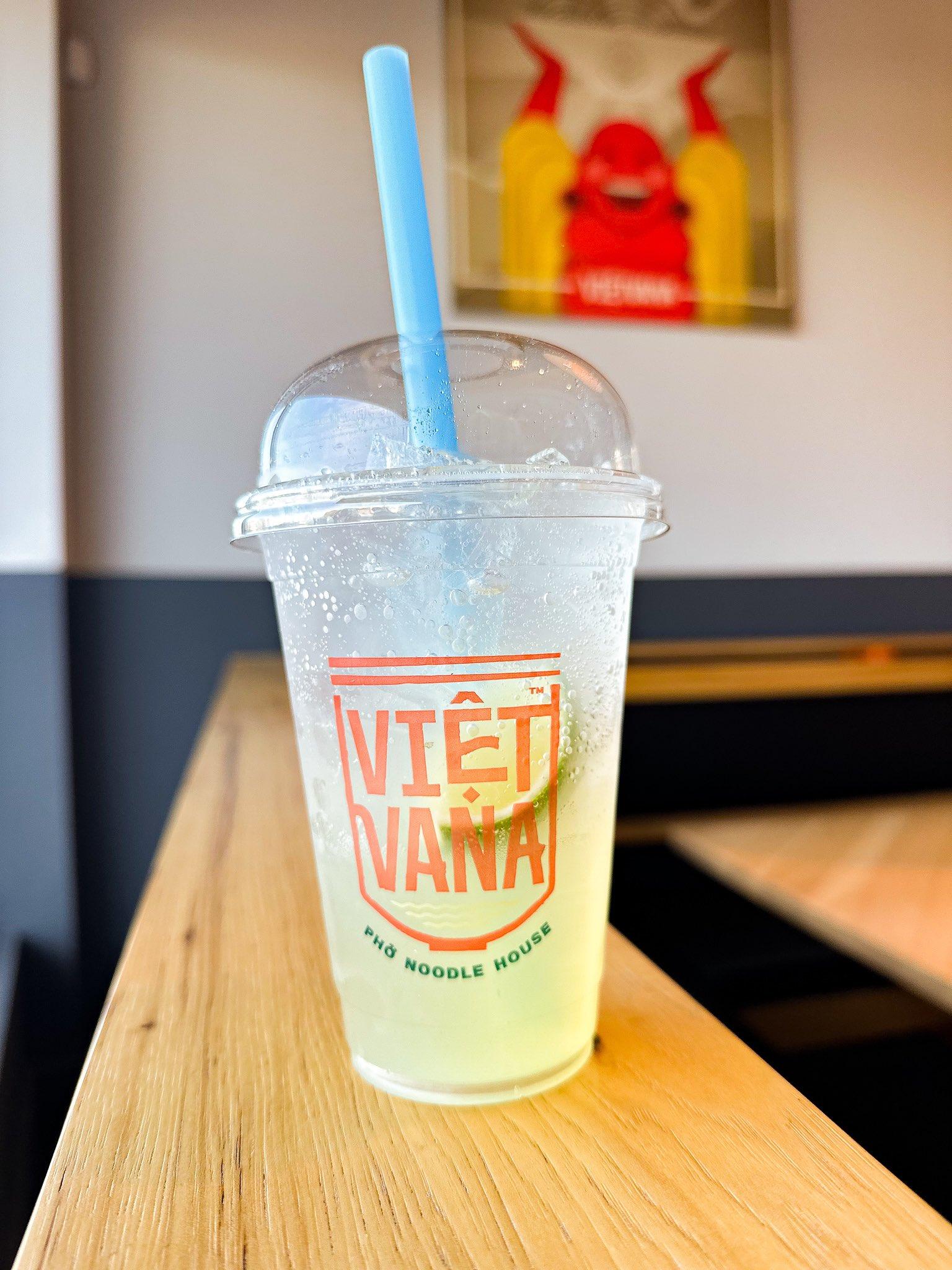 Sparkling Lemonade