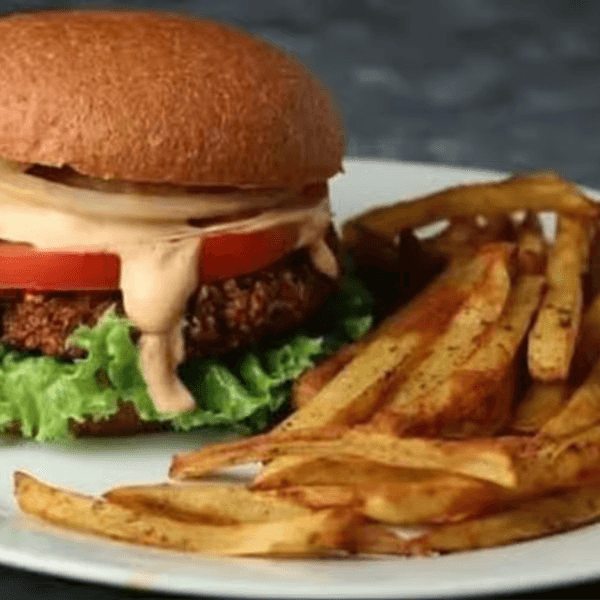 Cheeseburger with Fries