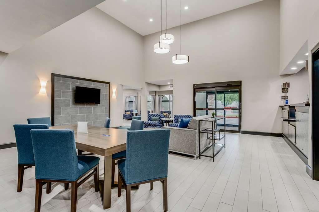 Best Western Huntsville Inn & Suites Image