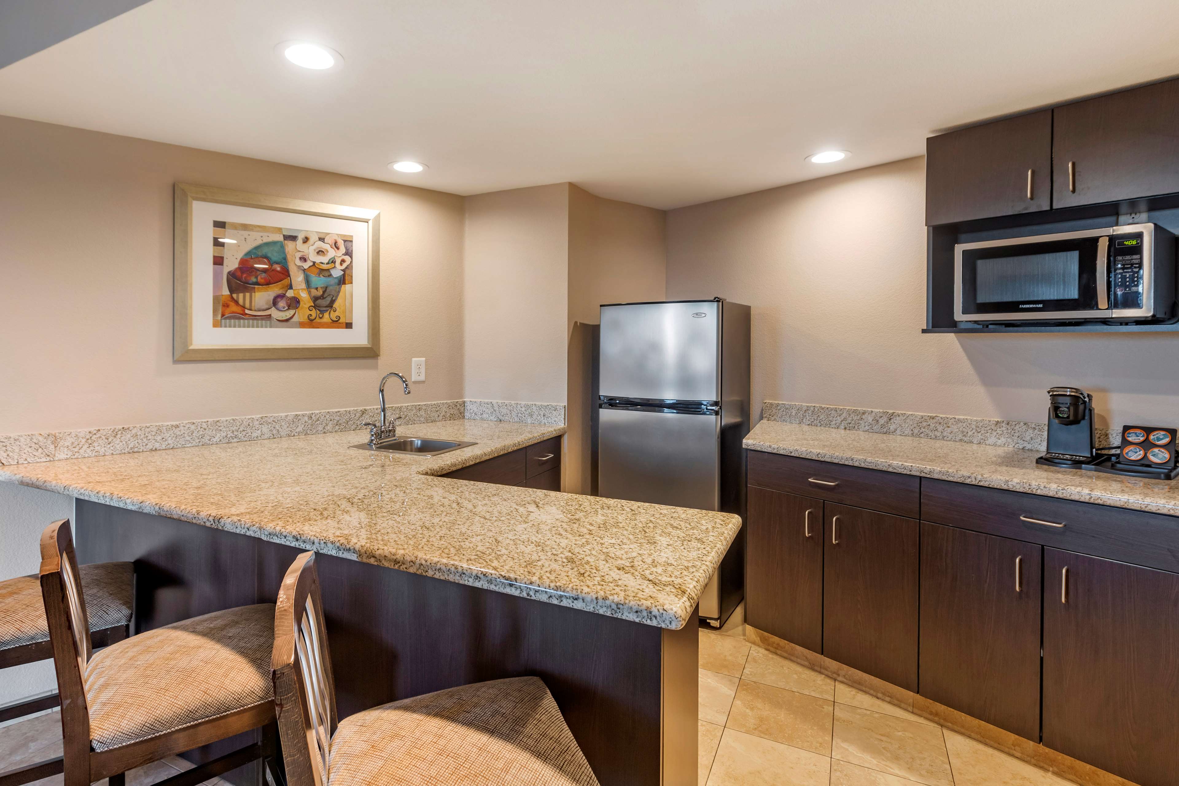 Suite Kitchen