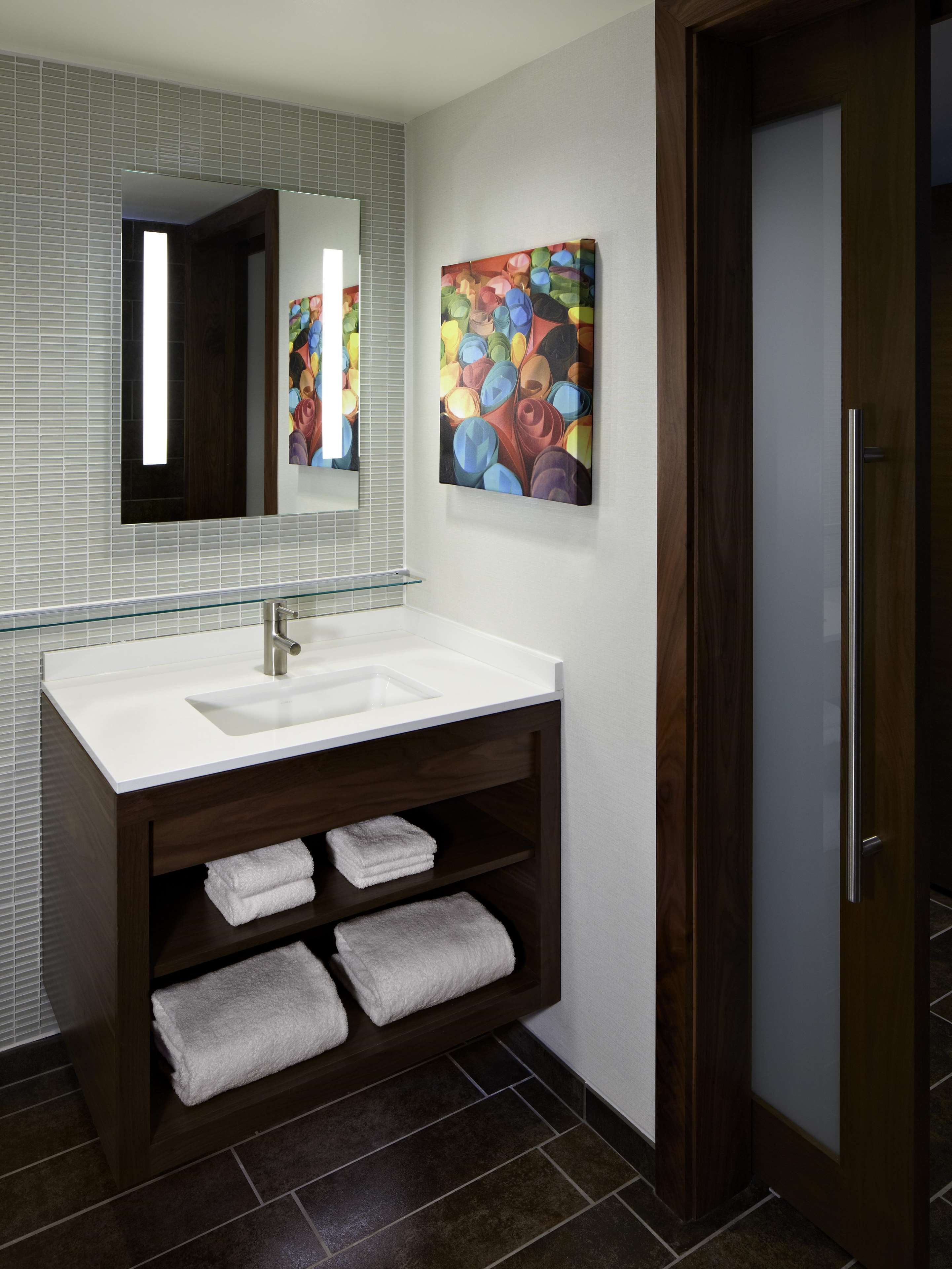 Hilton Columbus Downtown Photo