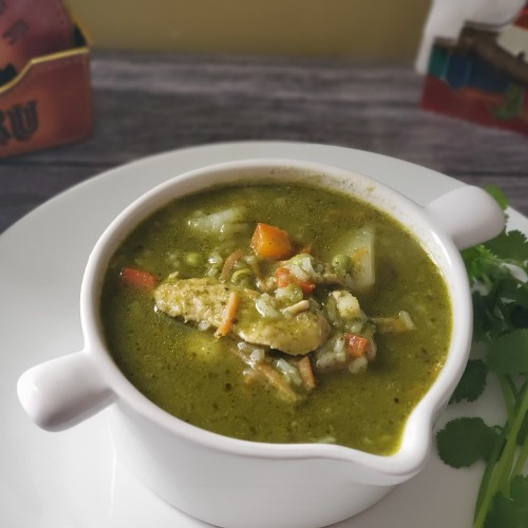 Aguadito de Pollo Soup / Peruvian vegetable chicken soup (12 oz)