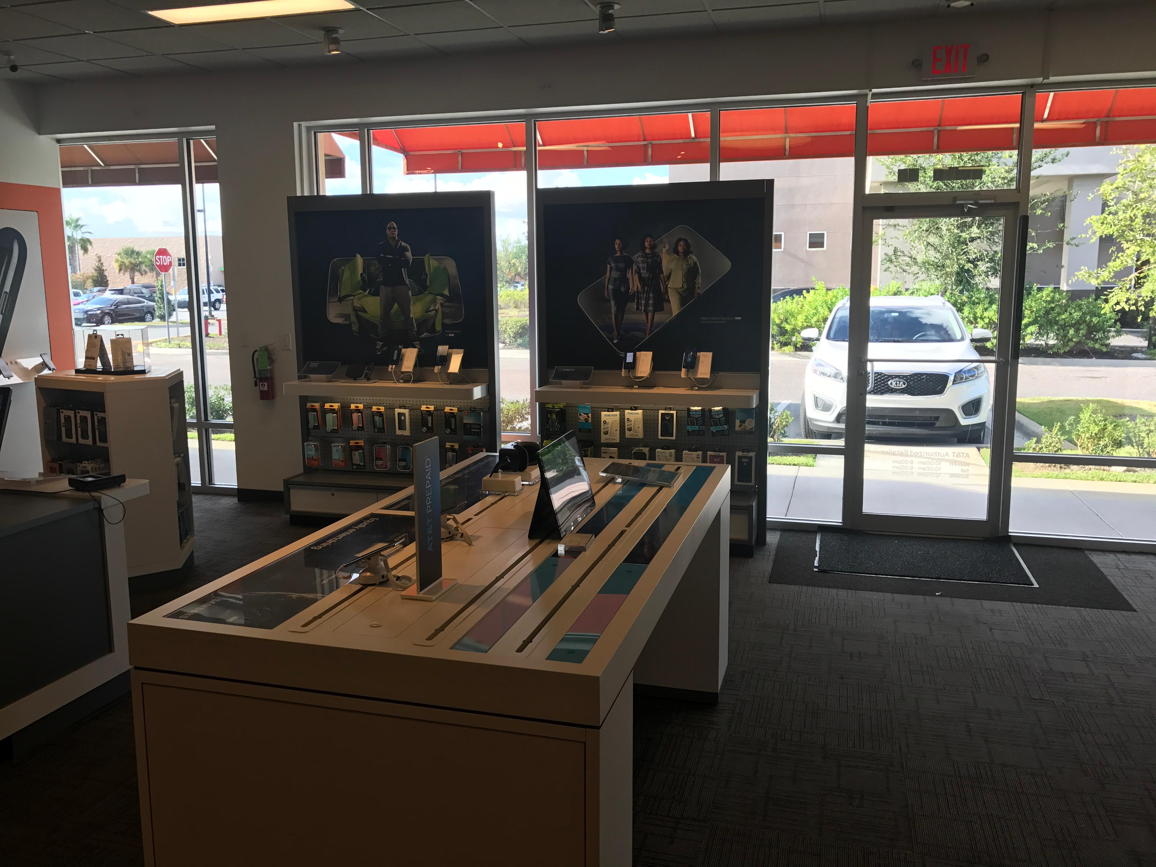 AT&T Store Photo