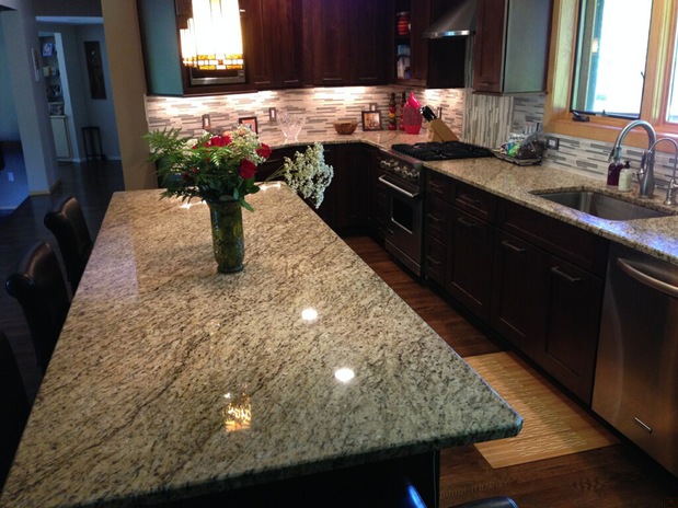 Images Q Stone INC.