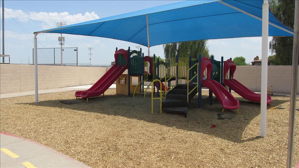 Main Playground: Shaded Area/Play Structure