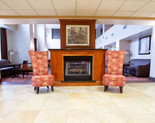 Images Hampton Inn & Suites Blairsville