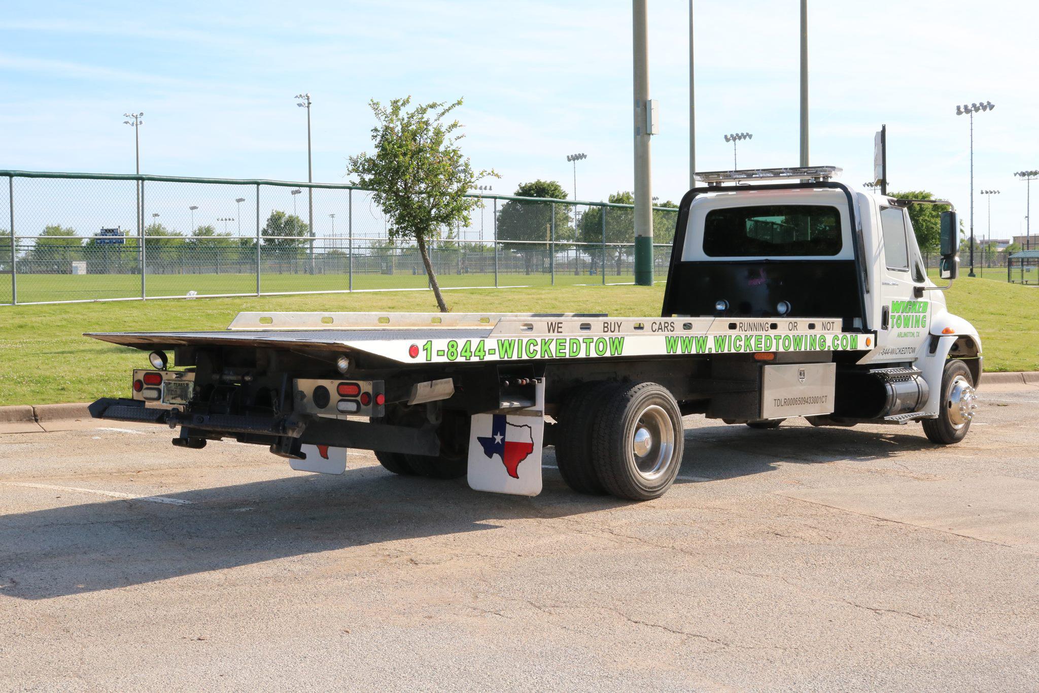 Wicked Towing Photo