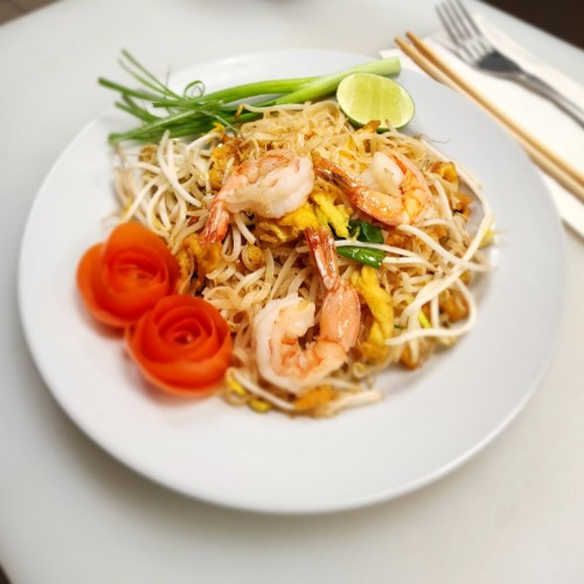 N1. Pad Thai