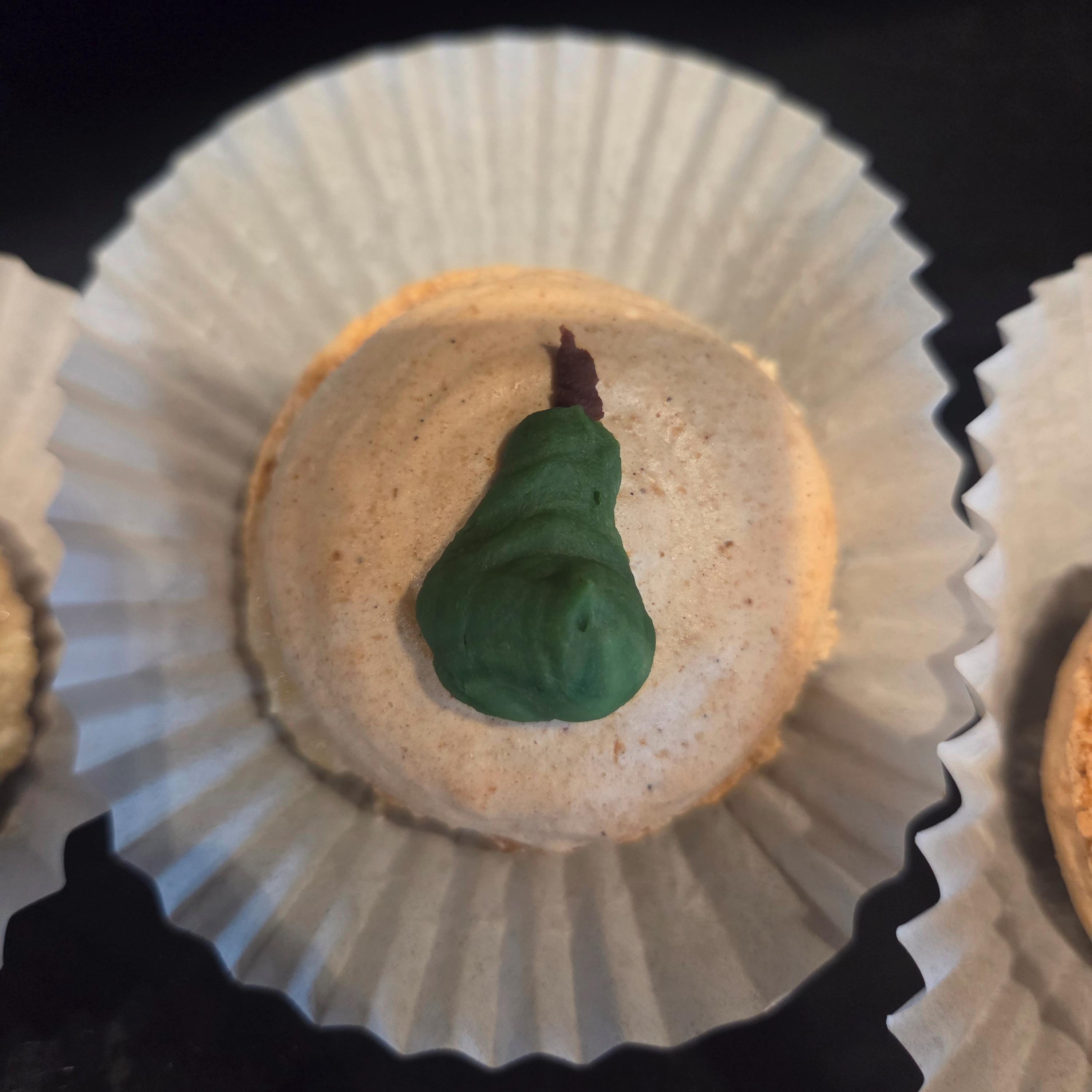 Seasonal Macaron (GF)