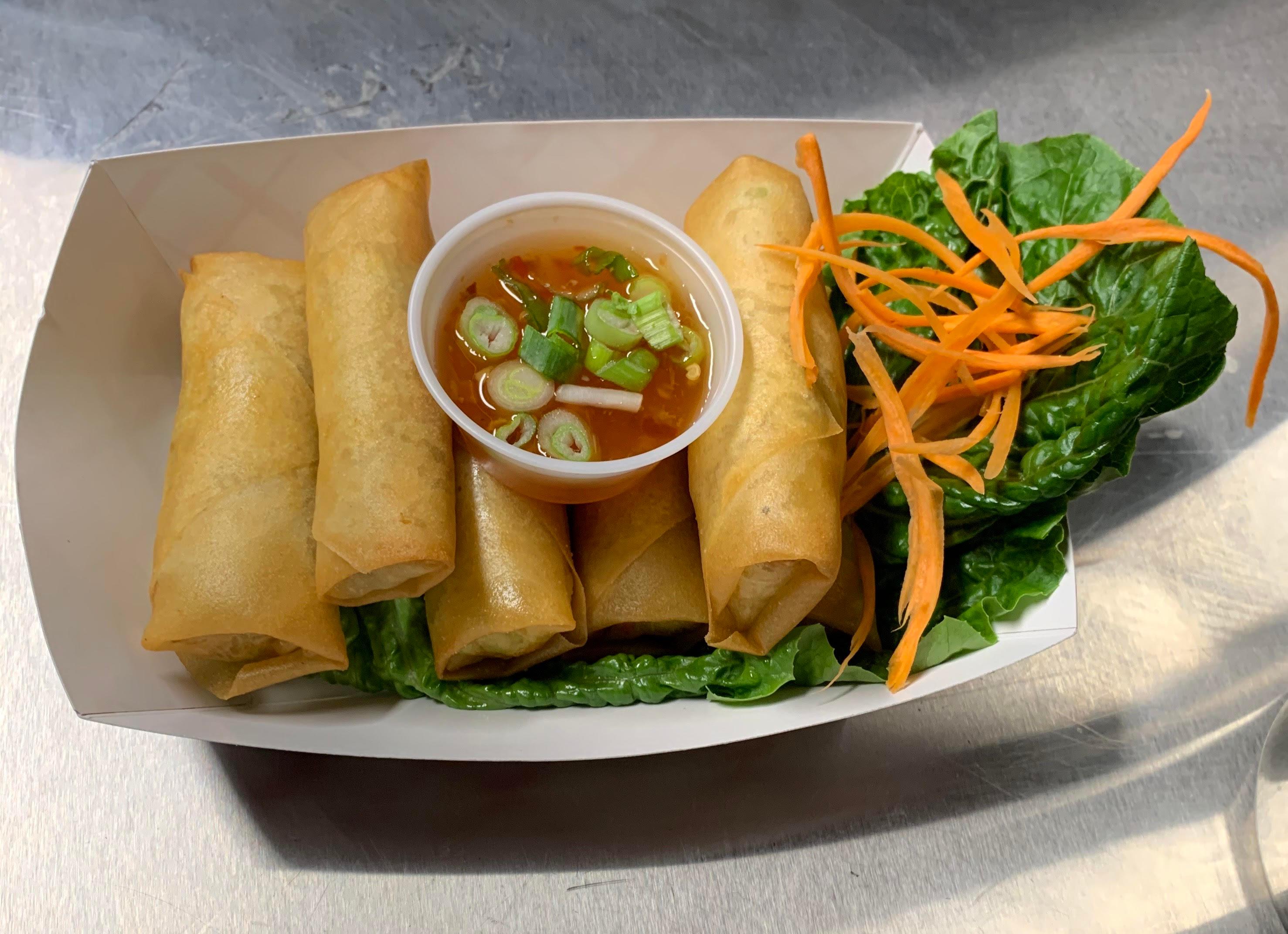 Hand Rolled Crispy Spring Rolls - Vegetarian (3)