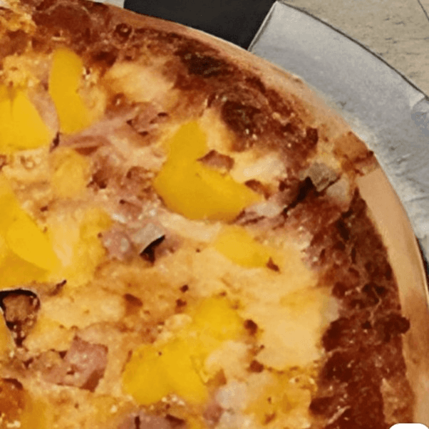 Hawaiian Pizza