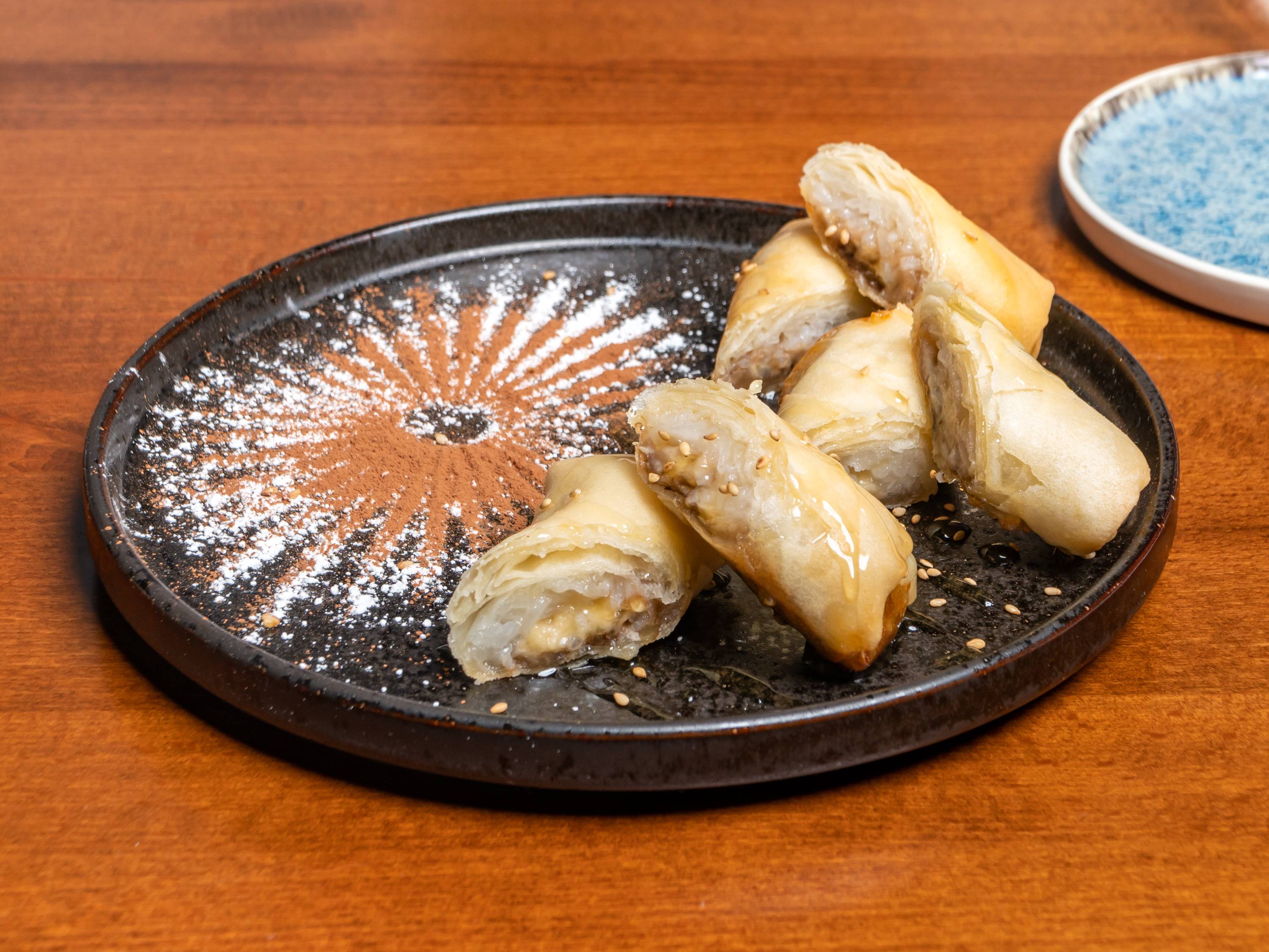 Crispy Banana with honey sauce