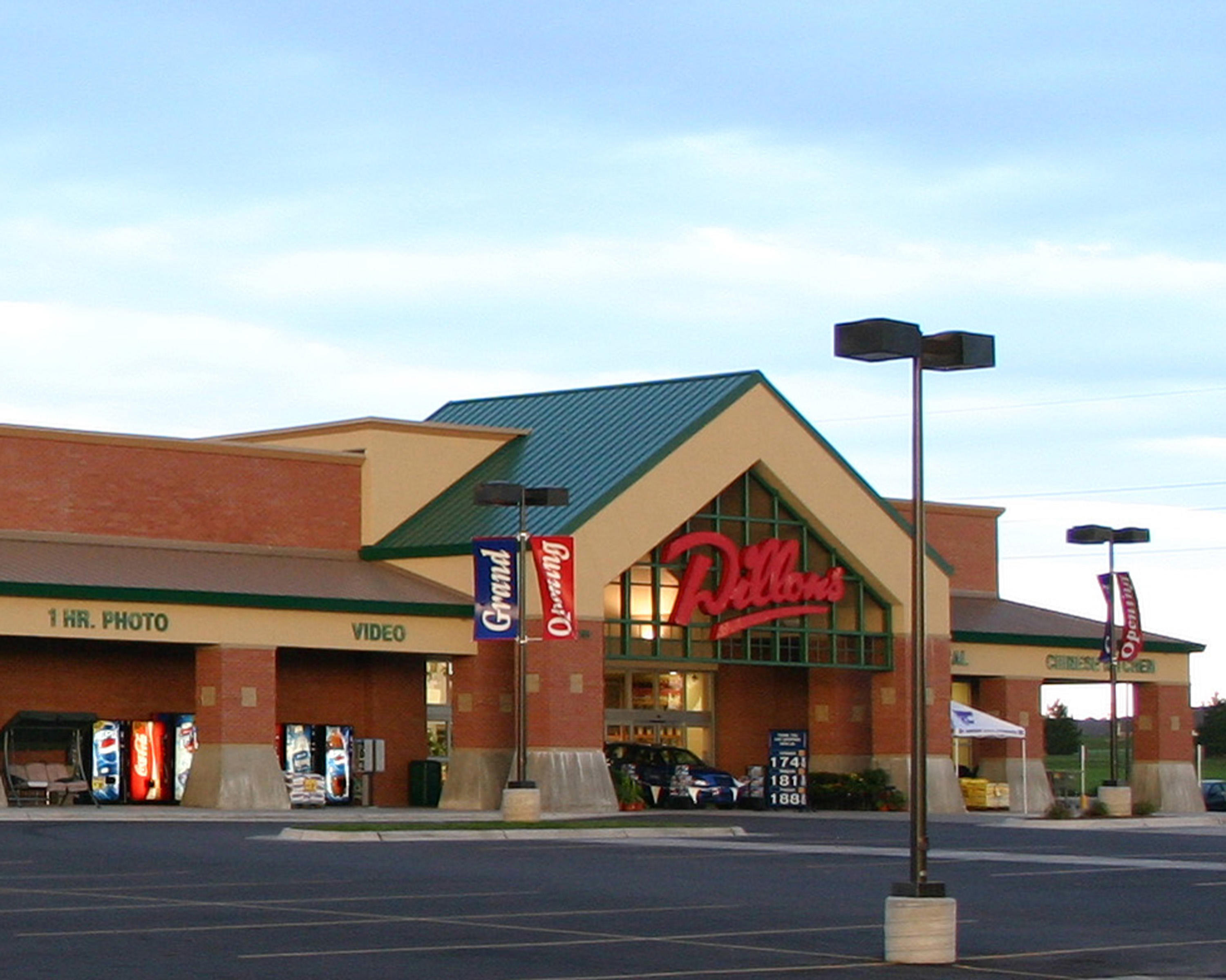 Dillons Food Store | 4107 10th St, Great Bend, KS, 67530 | +1 (620) 792-3591
