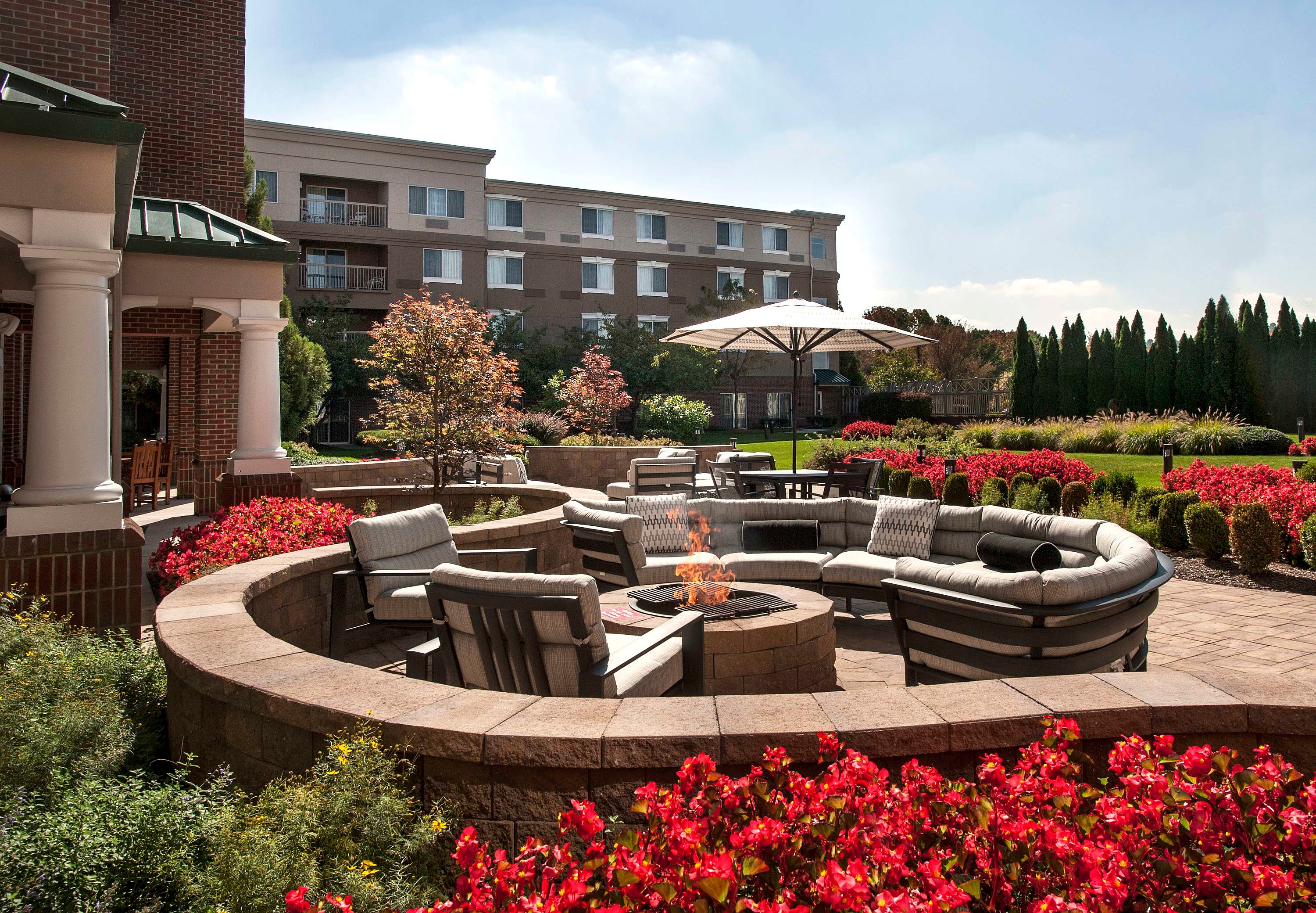 Courtyard by Marriott Basking Ridge Basking Ridge, NJ Business Page