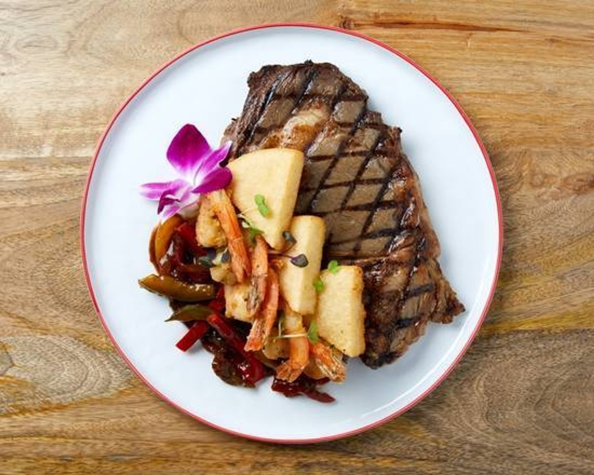 Bammie with Steak & Shrimp