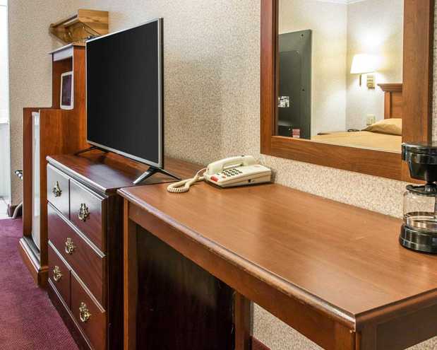 Images Rodeway Inn