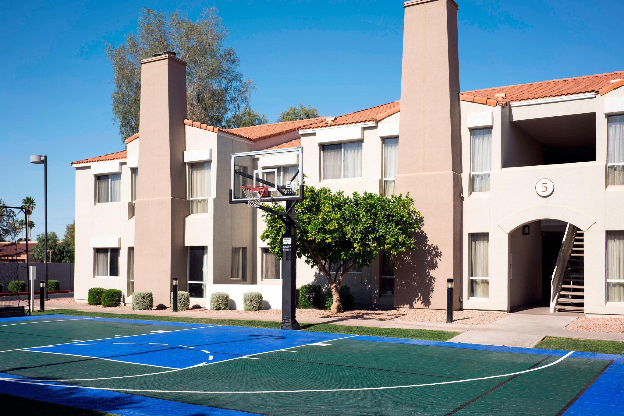 Residence Inn by Marriott Scottsdale Paradise Valley Photo