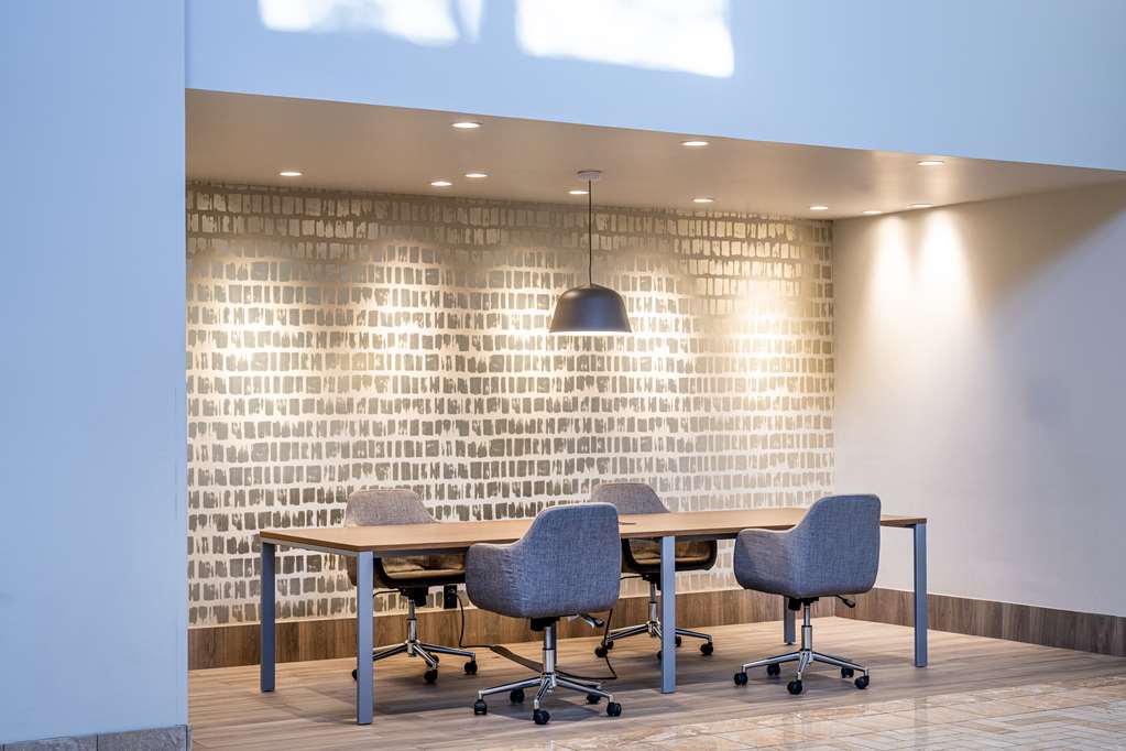 Hilton Richardson Dallas Image