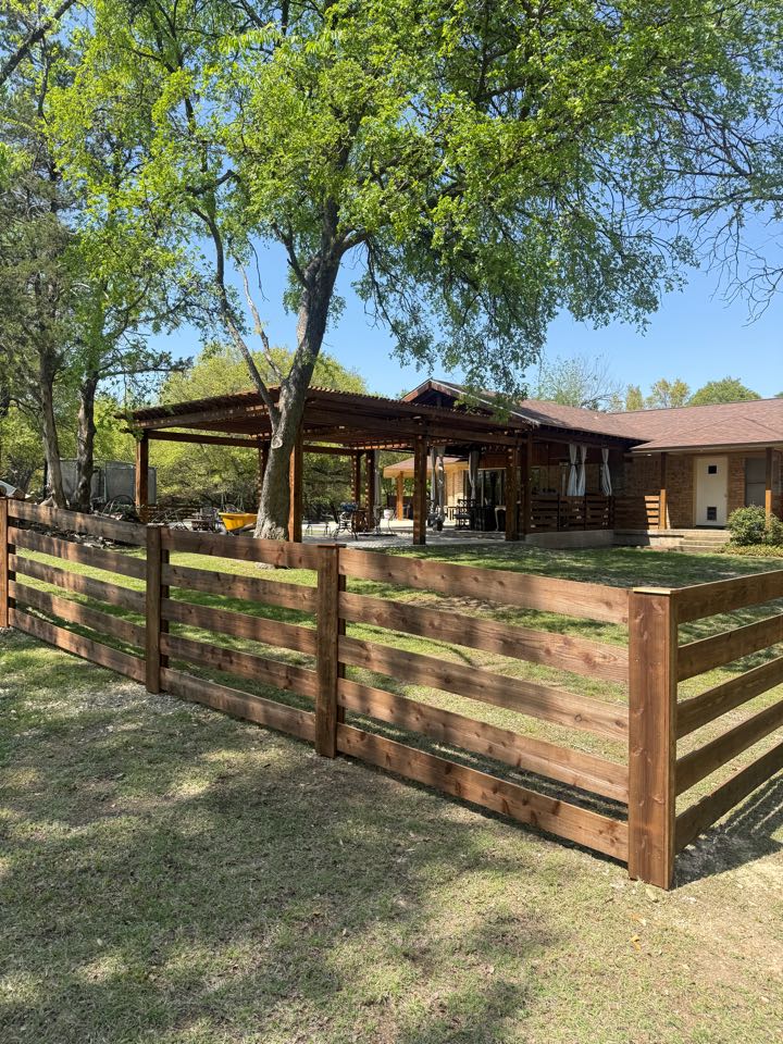 Top Rail Fence Fort Worth Image