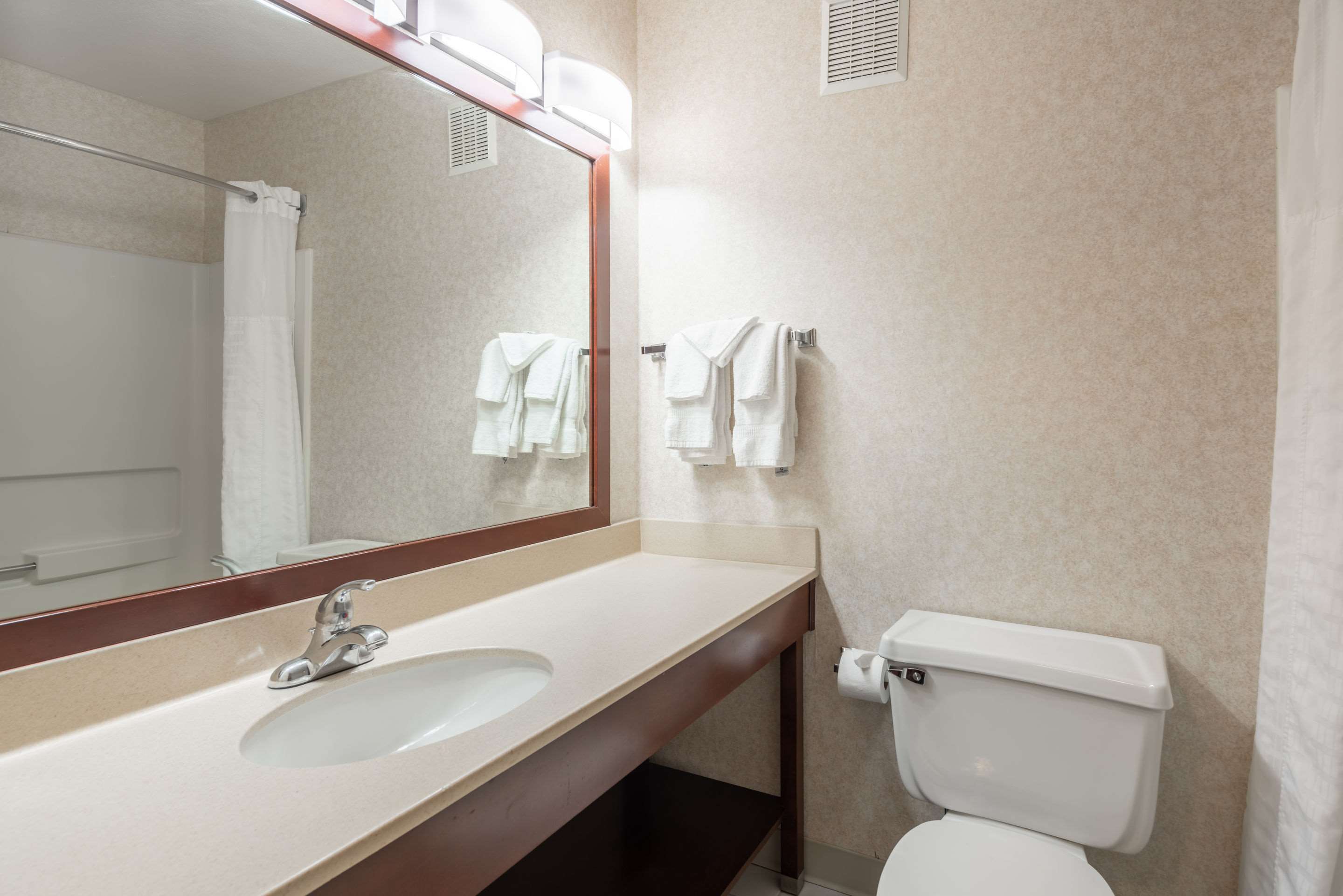 Comfort Inn Kennewick Richland Photo