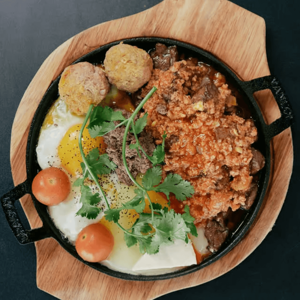 Banh Mi Xiu Mai 4 Cuc