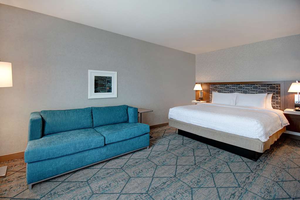 Hampton Inn & Suites Sunnyvale Silicon Valley Image