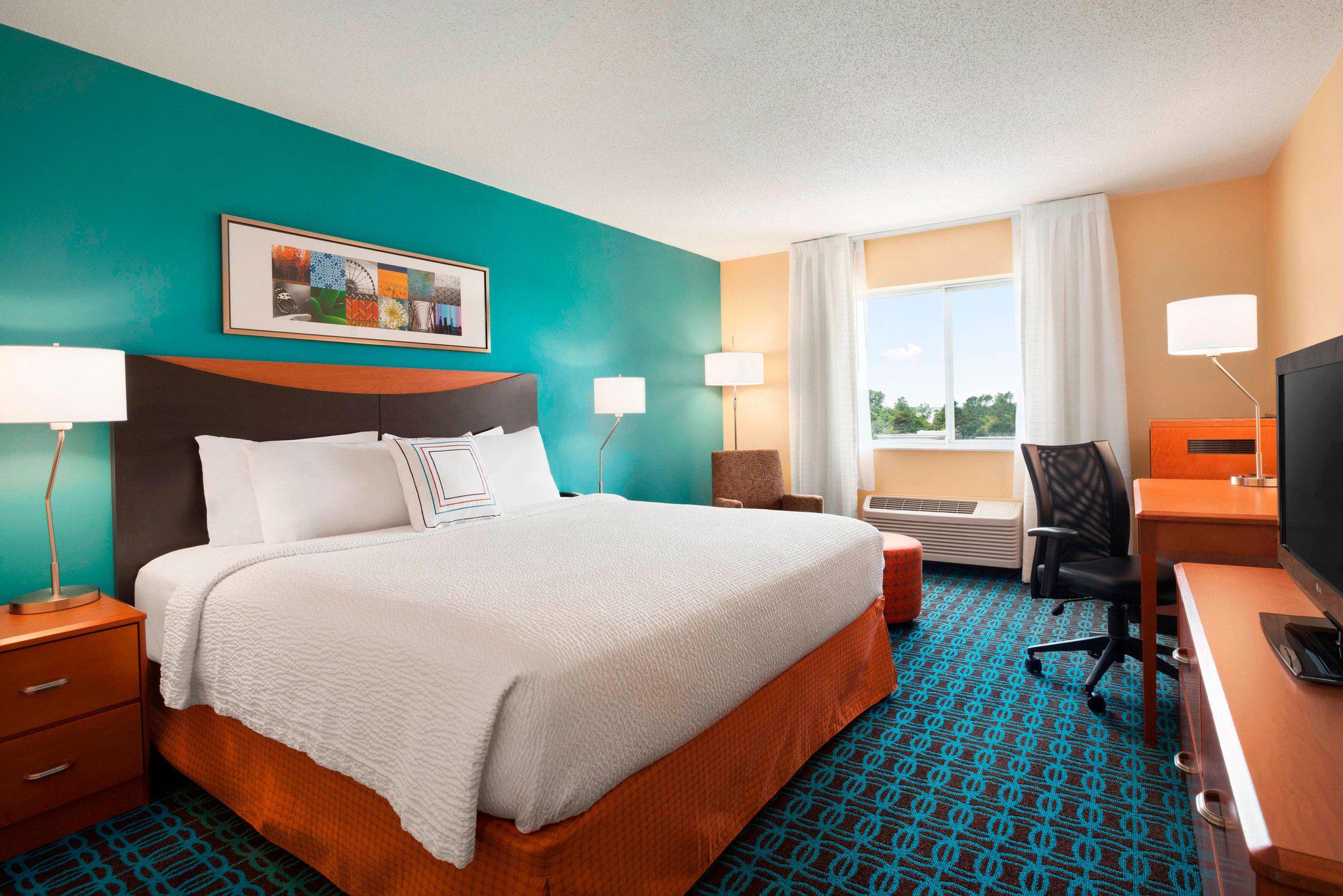 Fairfield Inn & Suites by Marriott Lansing West Photo